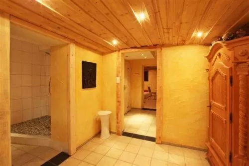 Spa and wellness centre/facilities, Bed in Hotel Restaurant Adler