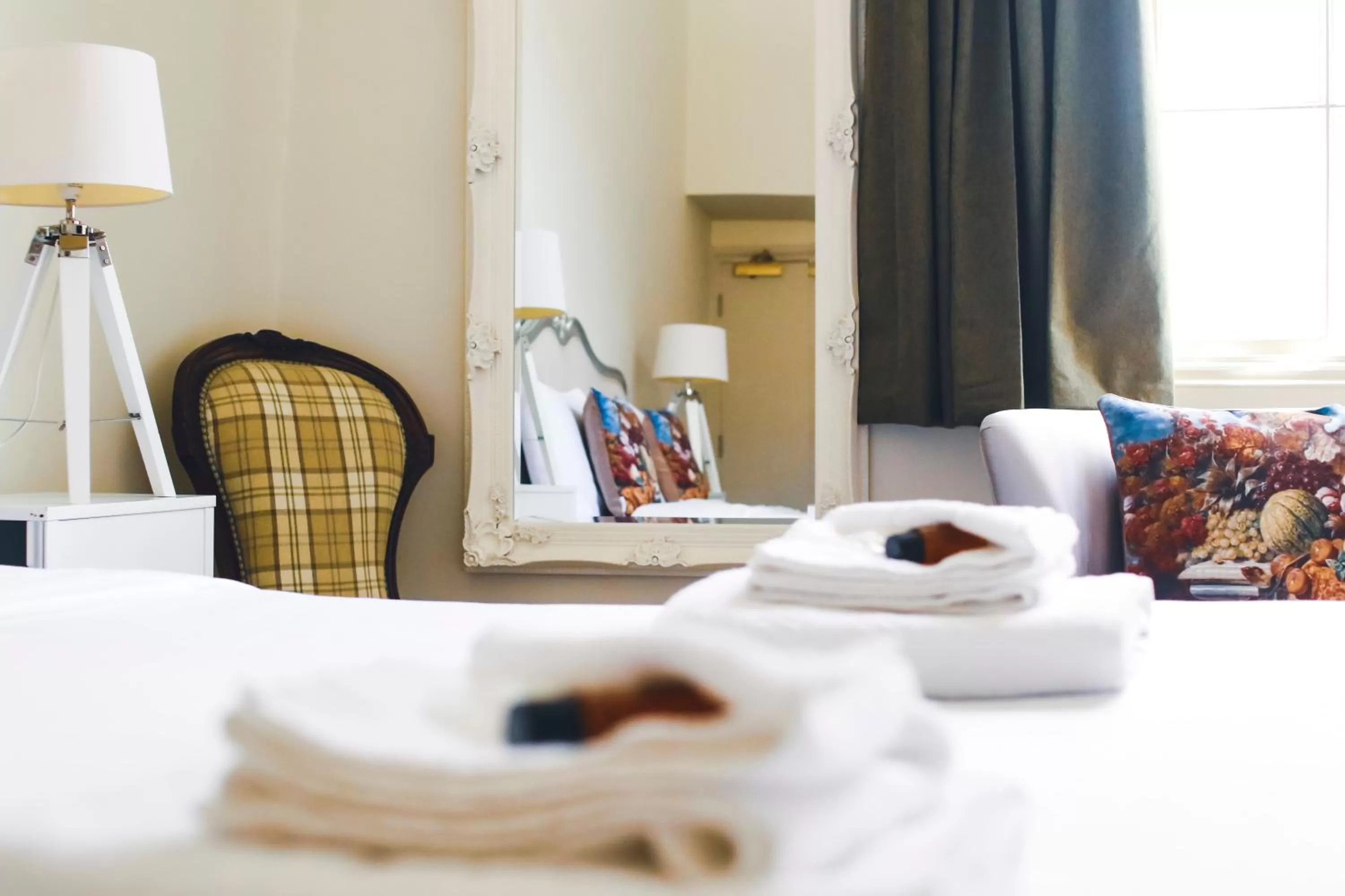 Bed in The Old Crown Coaching Inn