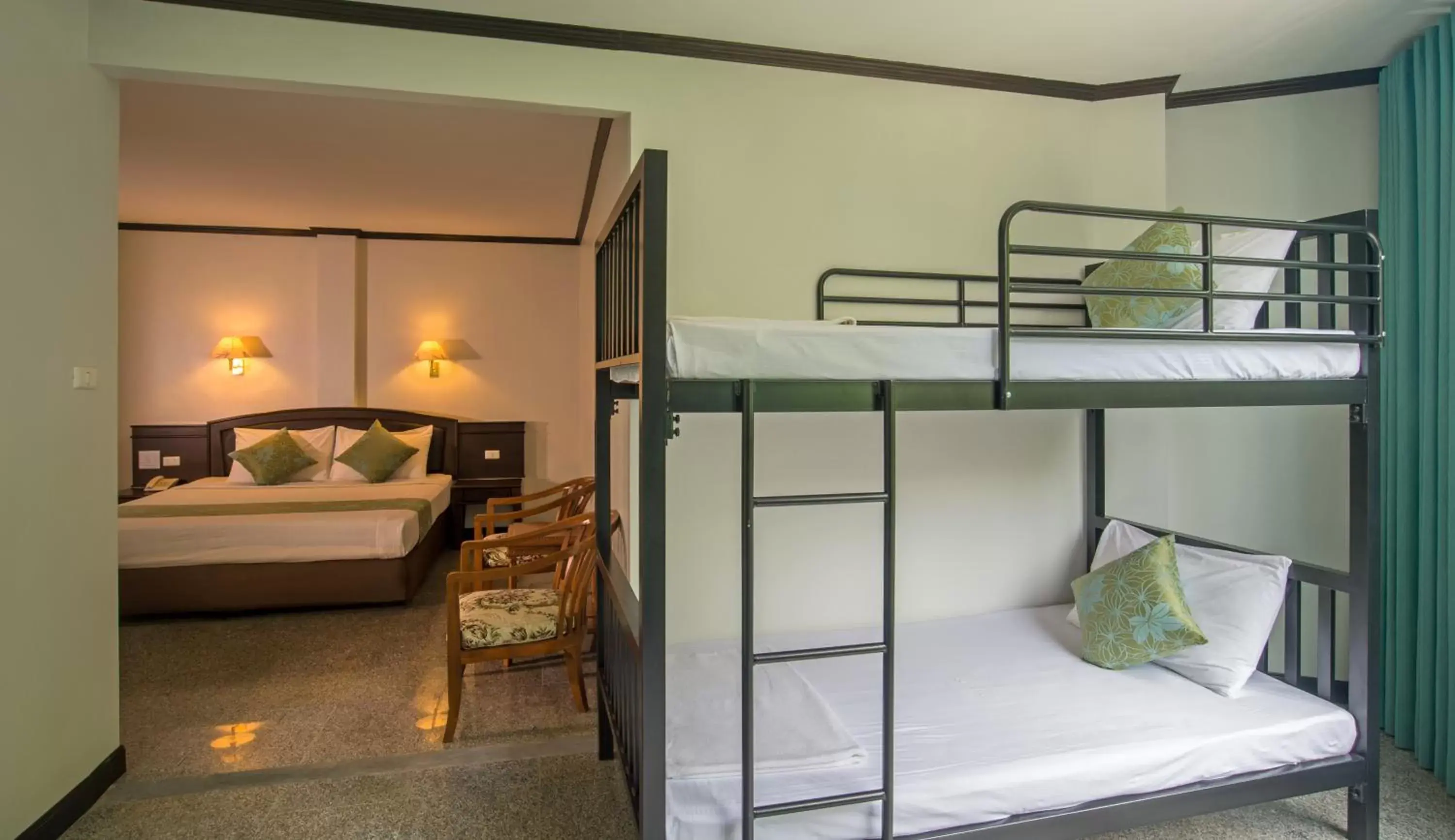 Bed, Bunk Bed in Green House Hotel