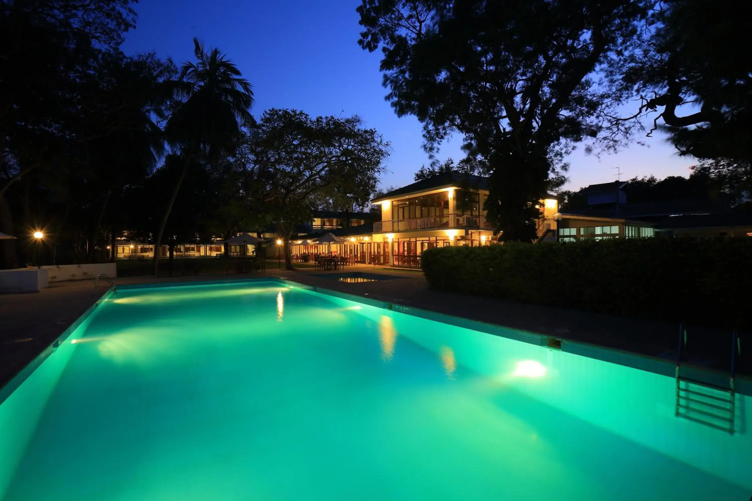 Swimming Pool in The Lakeside at Nuwarawewa