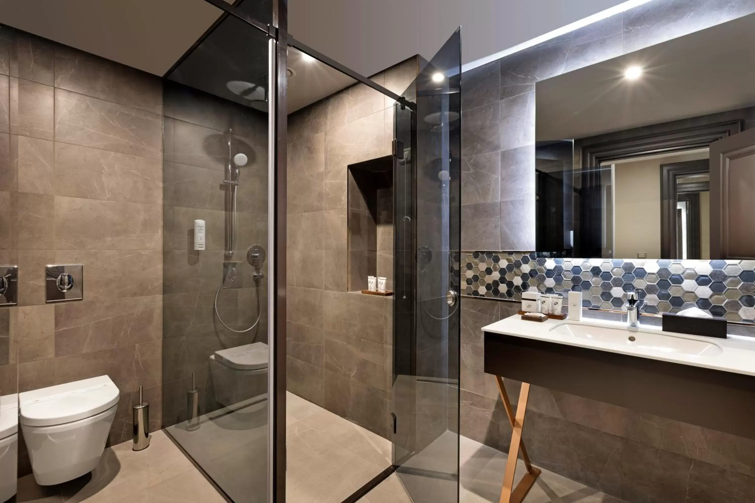 Shower, Bathroom in Limak Skopje Luxury Hotel