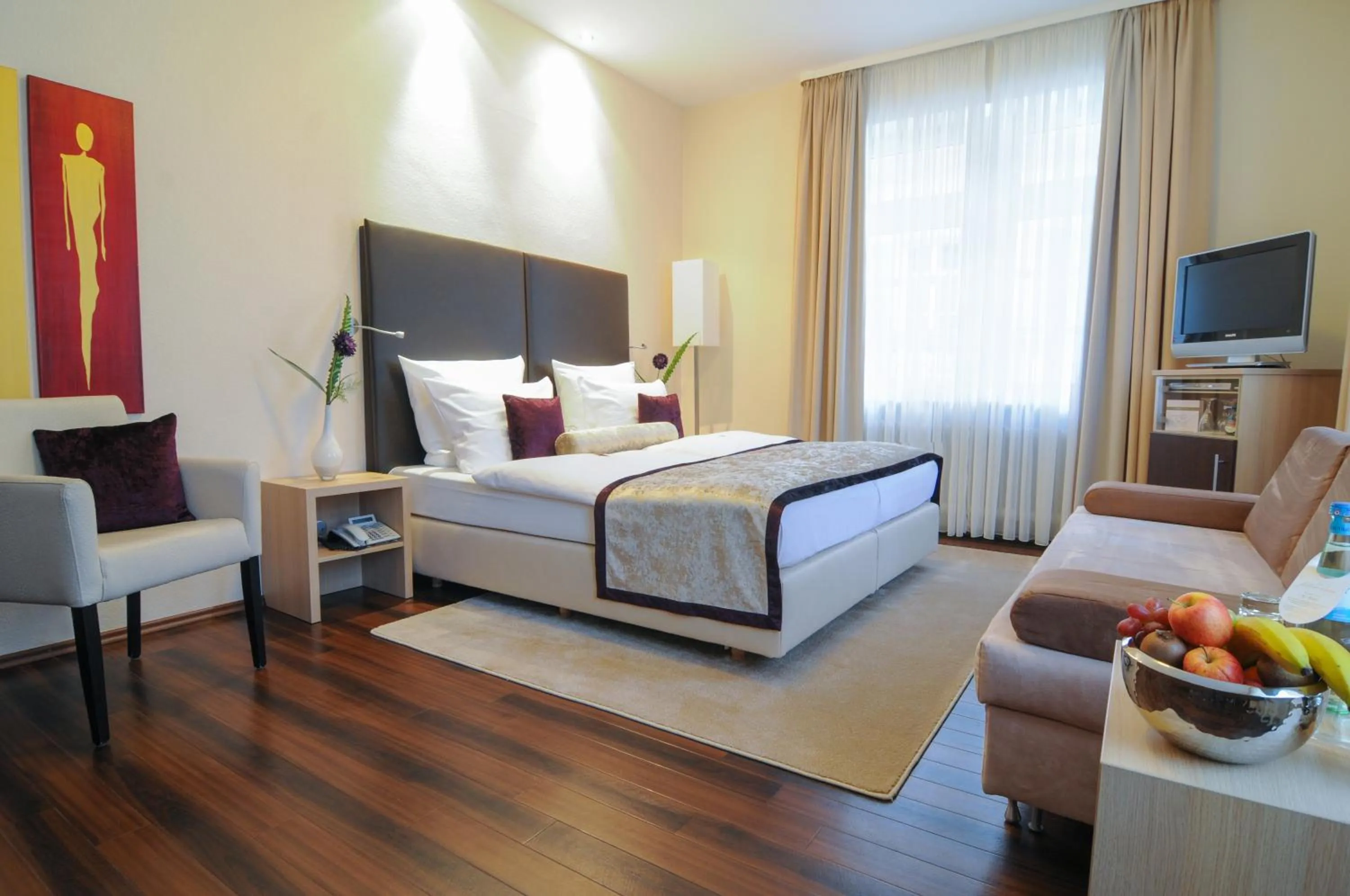 Photo of the whole room, Bed in Hotel Merkur - Superior