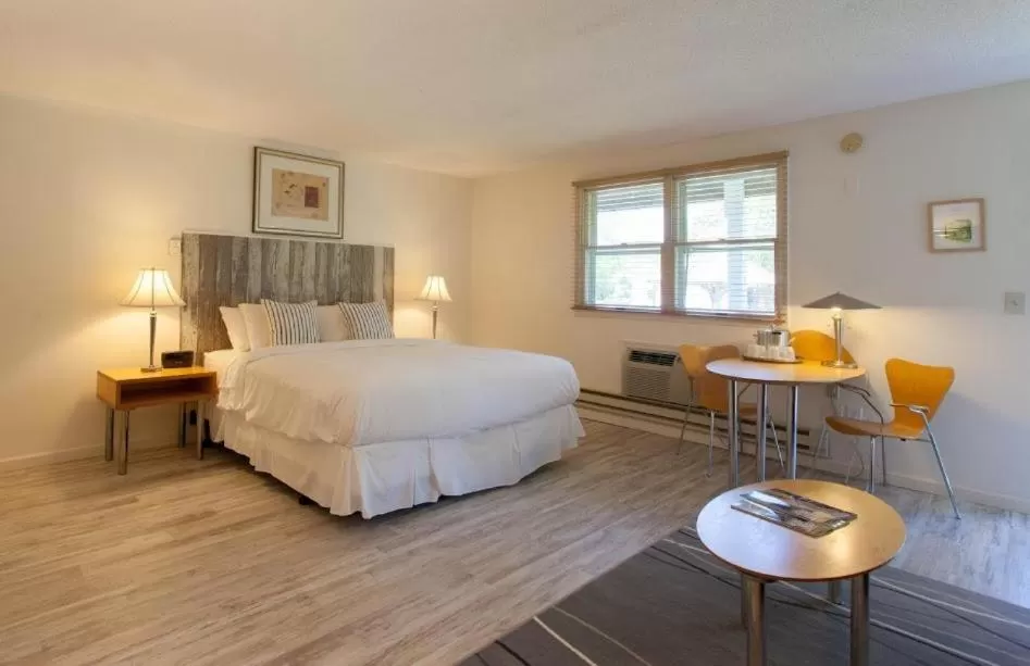 Suite in The Atlantic