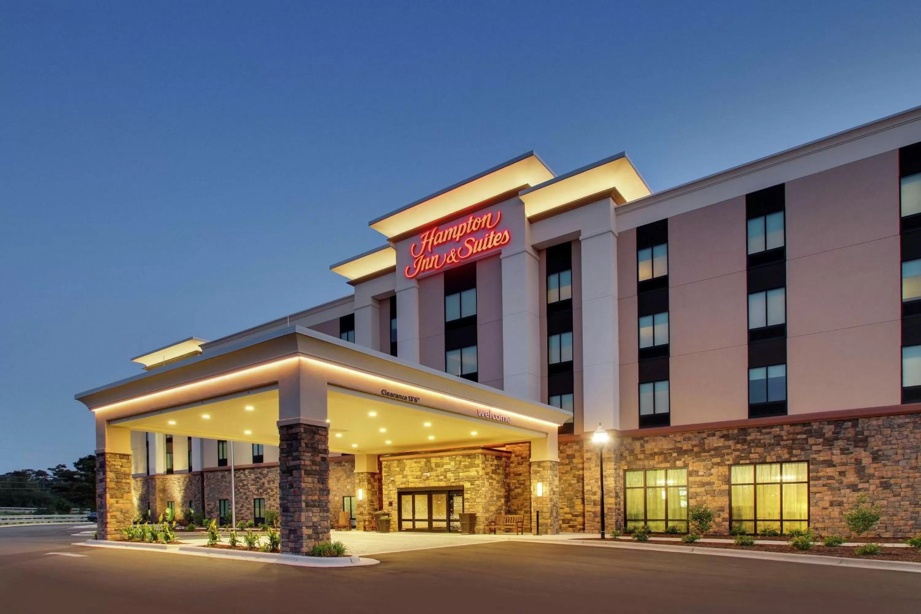 Property building in Hampton Inn & Suites By Hilton Southport