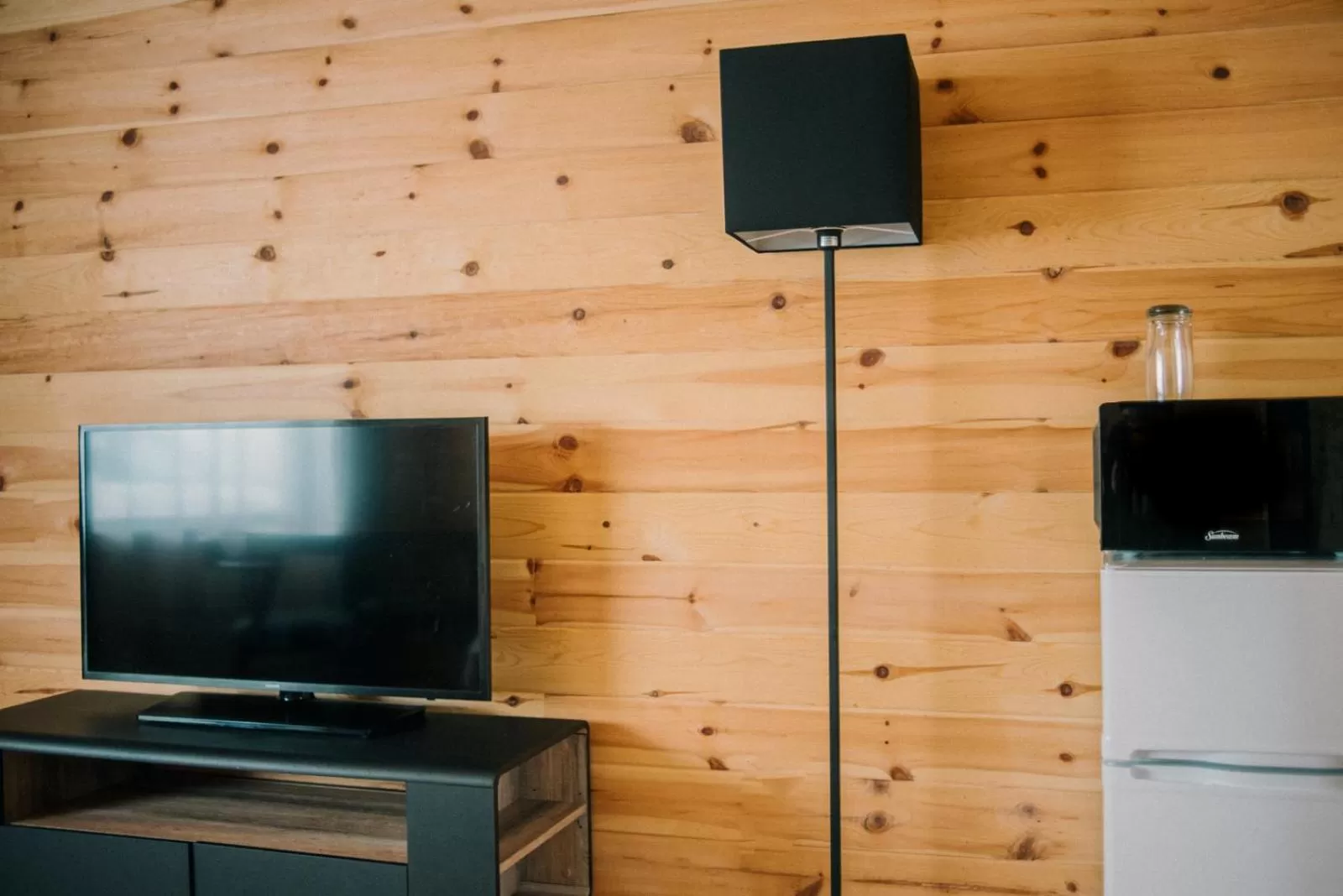 TV/Entertainment Center in Nordet