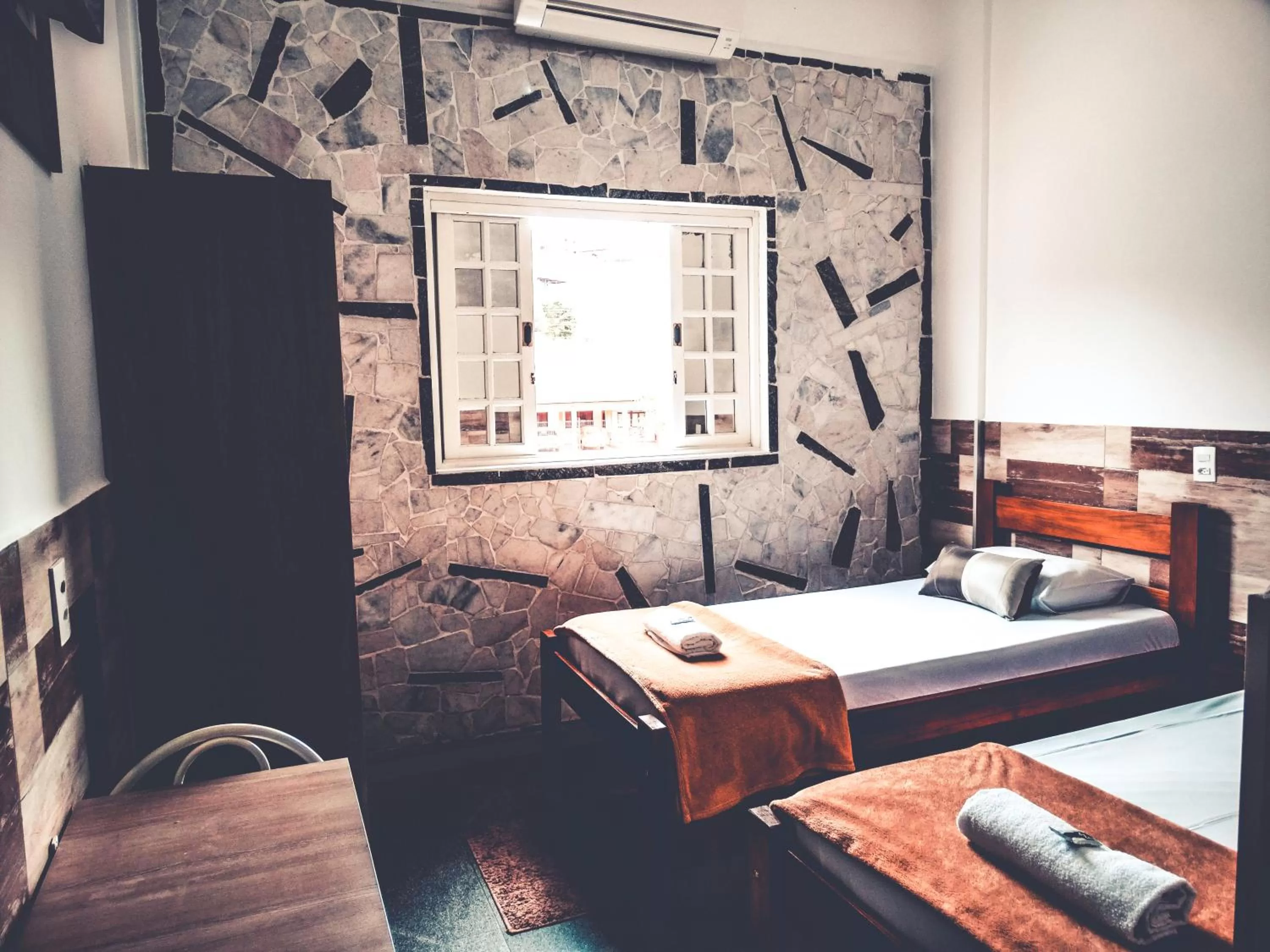 Bed in Maranim Plaza Hotel