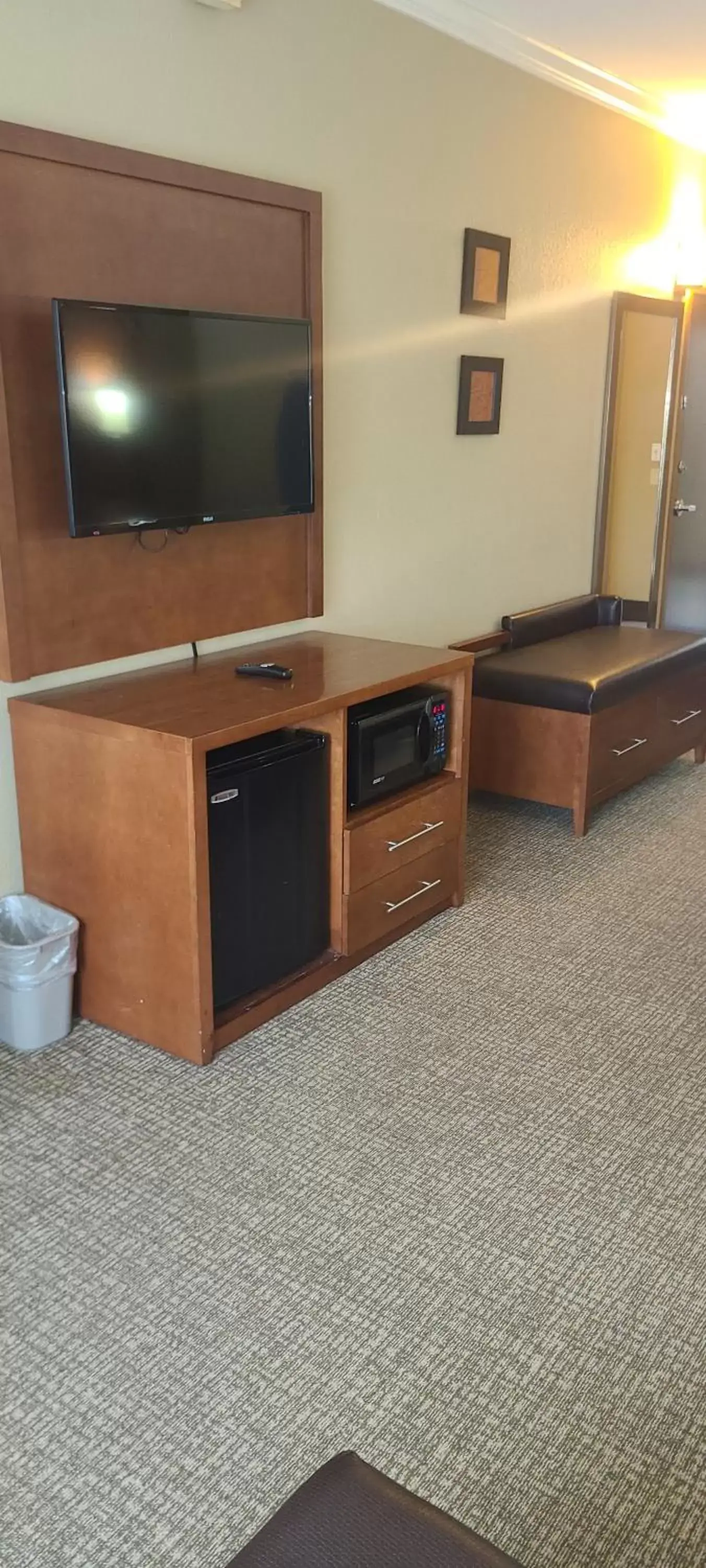 TV/Entertainment Center in Comfort Suites New Braunfels