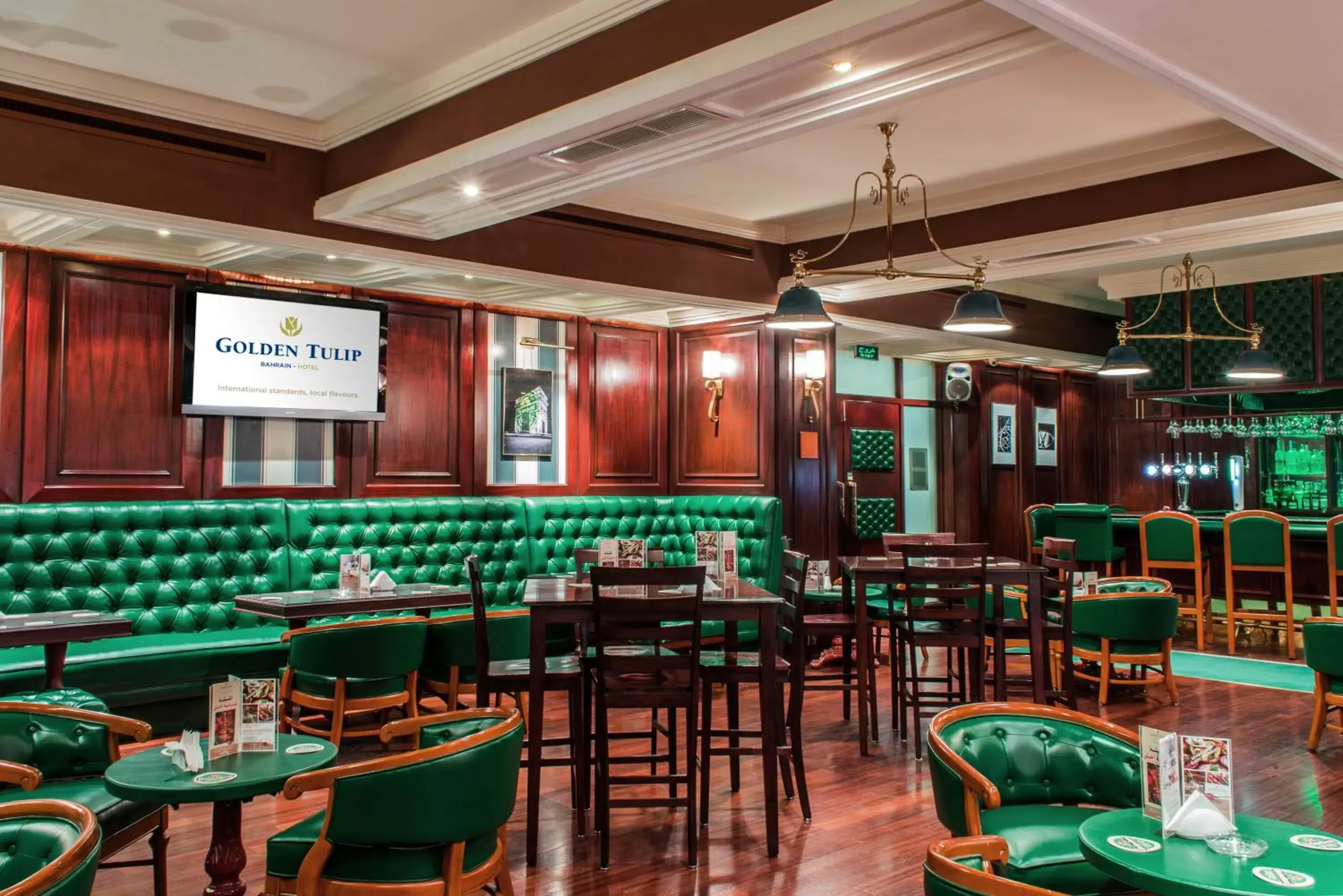 Lounge or bar in Golden Tulip Bahrain Lounge or bar in Golden Tulip Bahrain