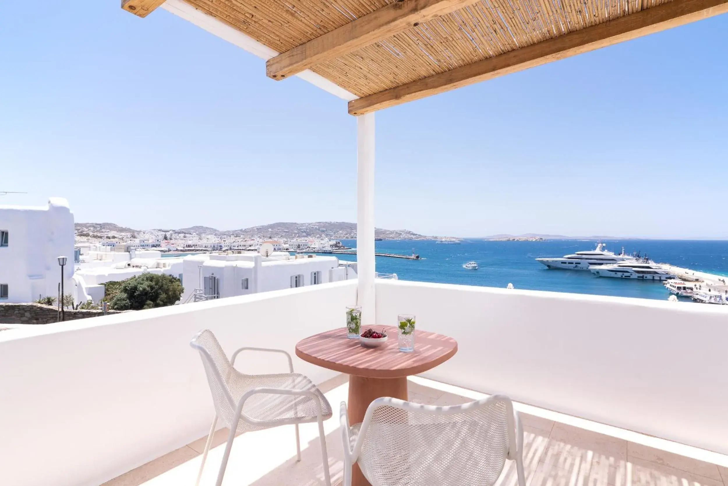 View (from property/room), Balcony/Terrace in Porto Mykonos