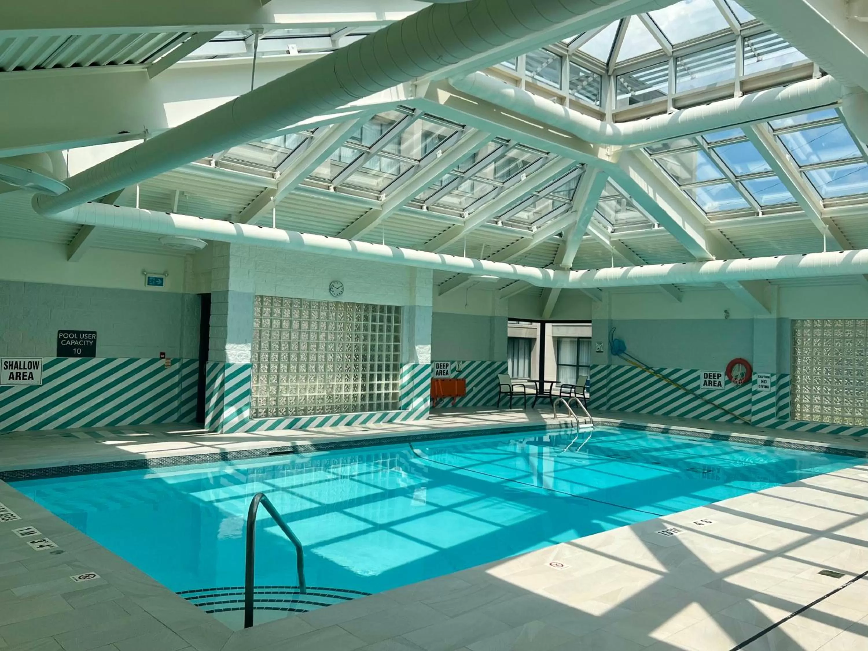 Swimming pool in Holiday Inn Toronto Airport East by IHG