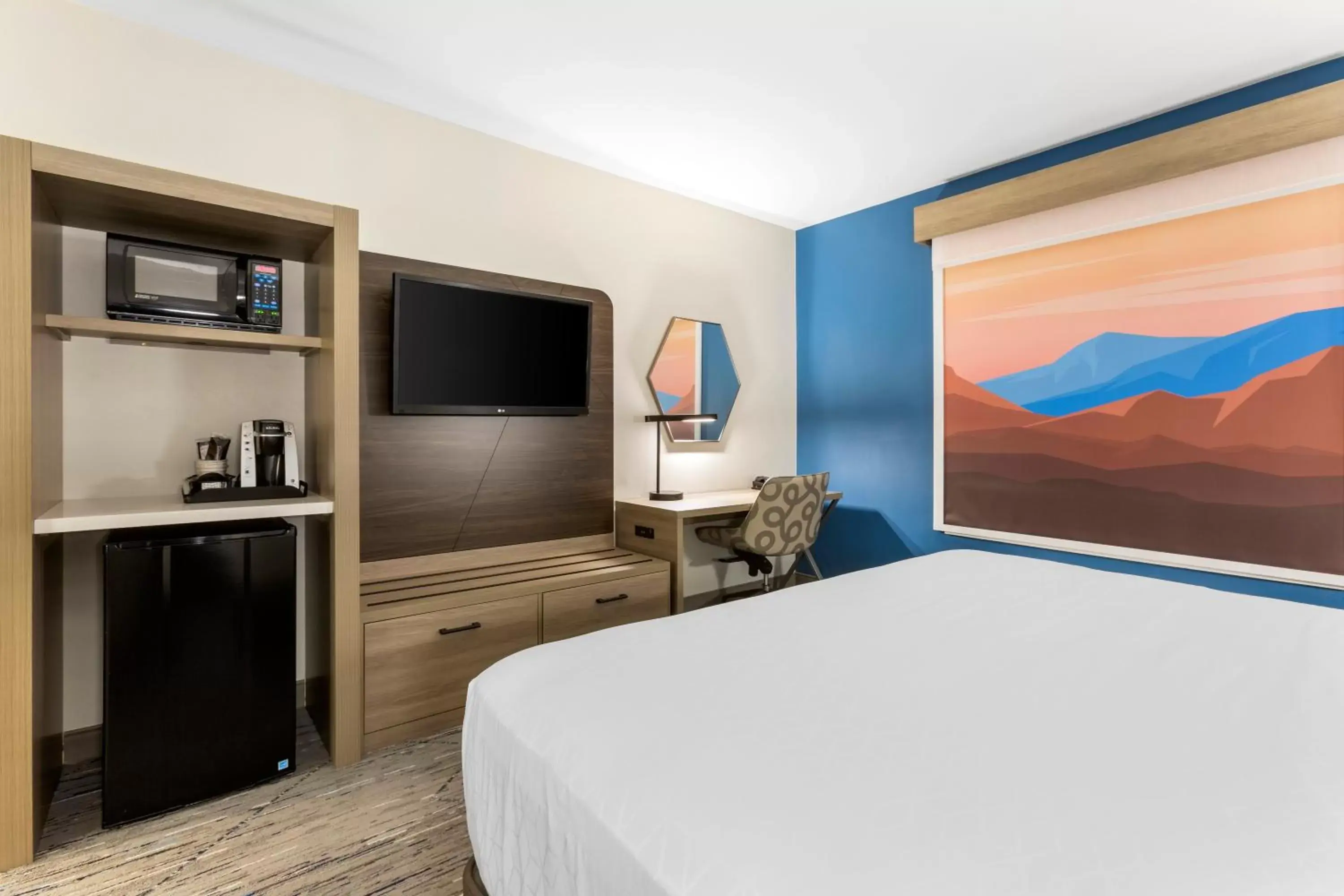 Bed in Holiday Inn Express Belgrade-Bozeman Area by IHG Bed in Holiday Inn Express Belgrade-Bozeman Area by IHG