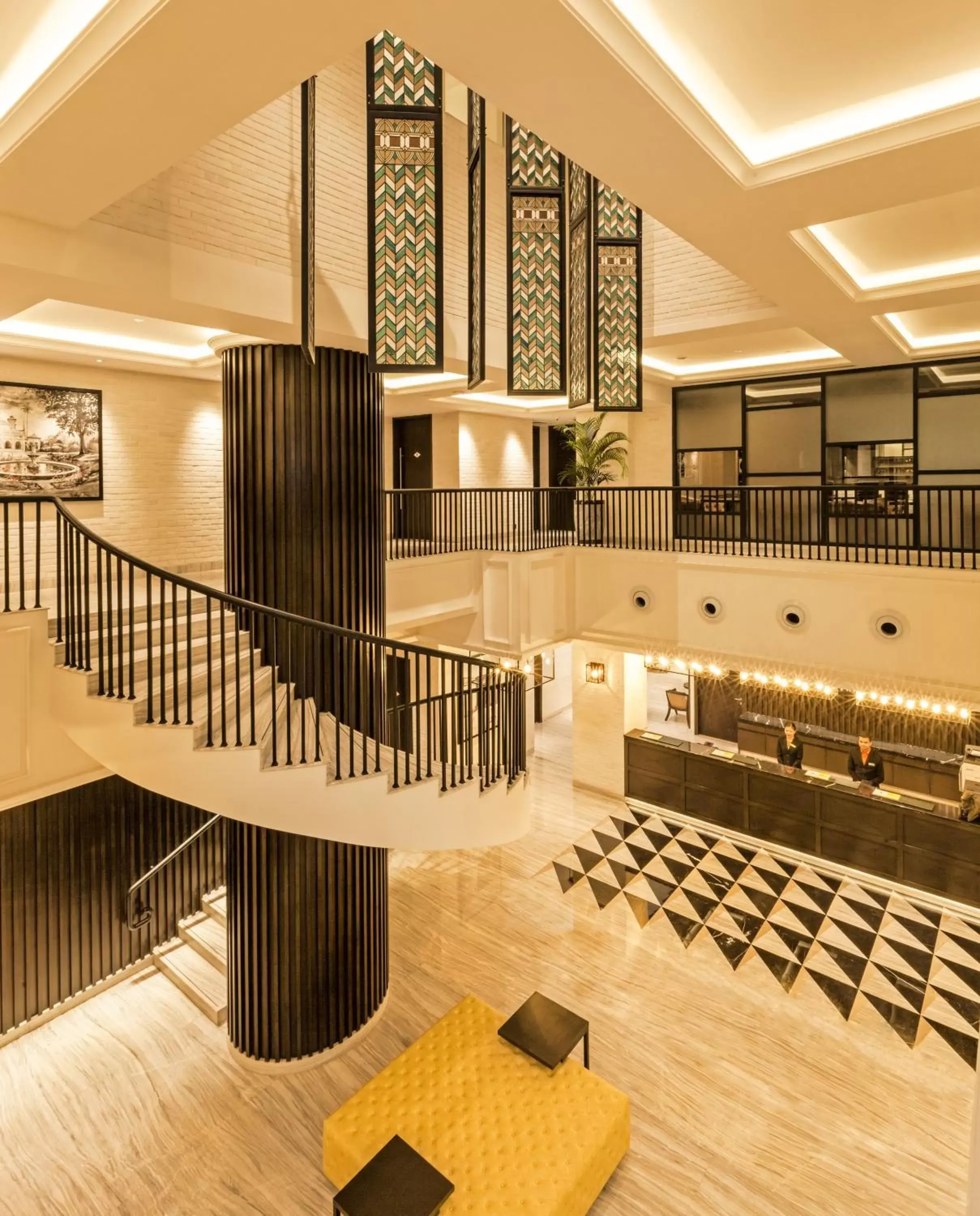 Lobby or reception in Lemon Tree Premier City Center Pune