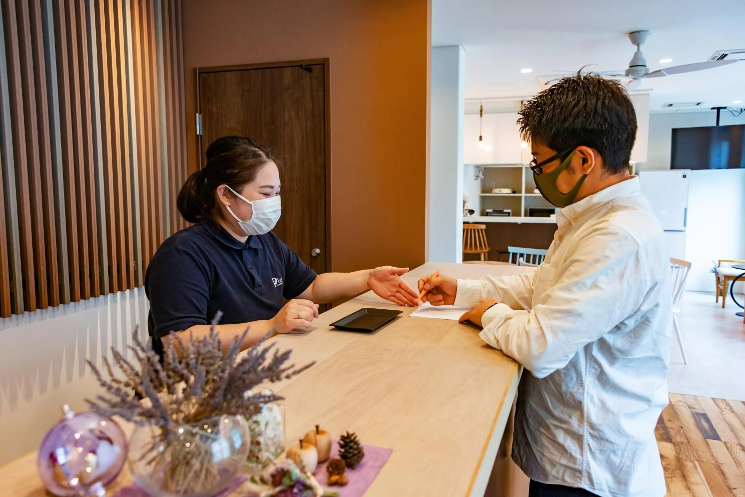 Staff in plat hostel keikyu sapporo sky