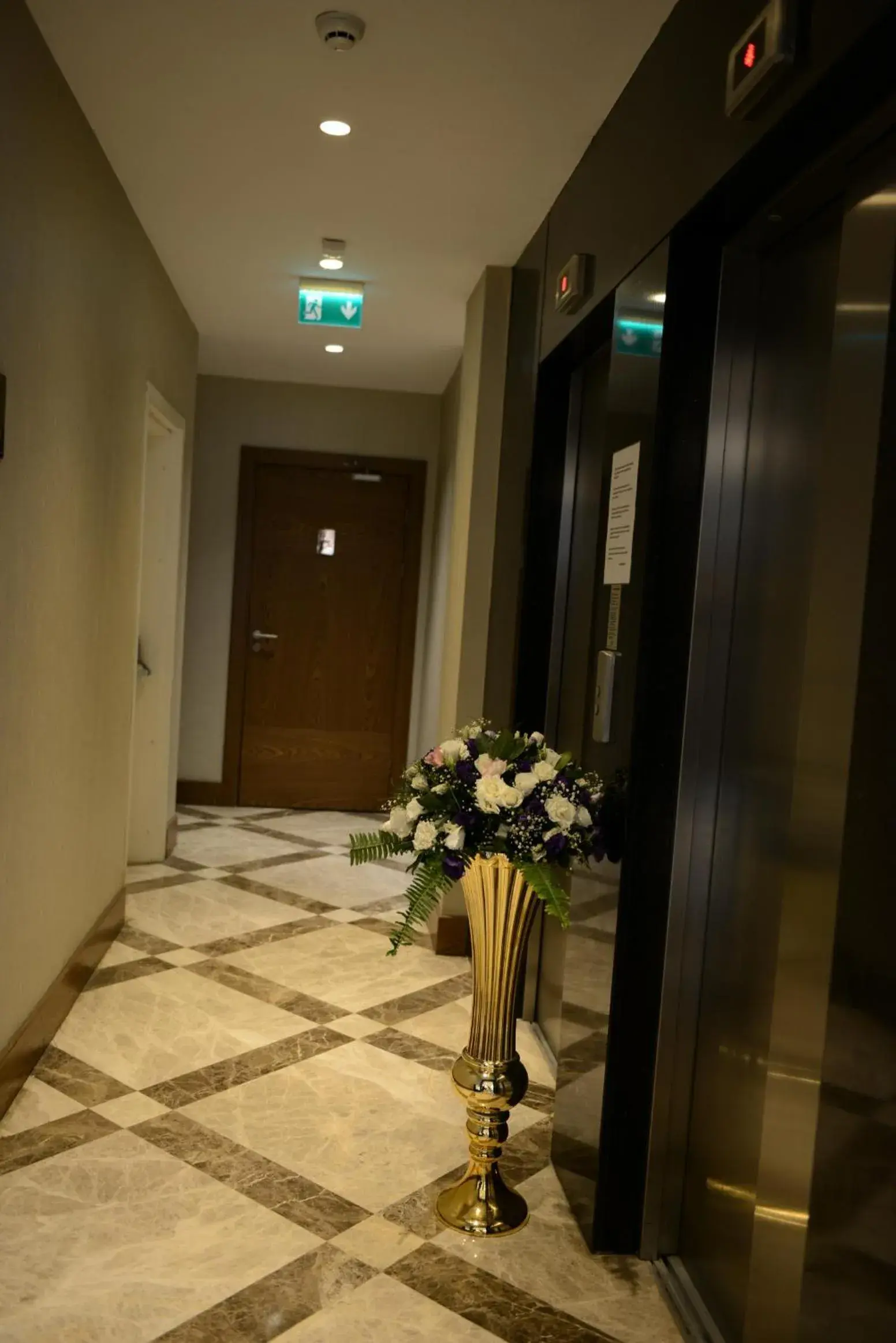 Decorative detail, Lobby/Reception in Style Hotel Sisli