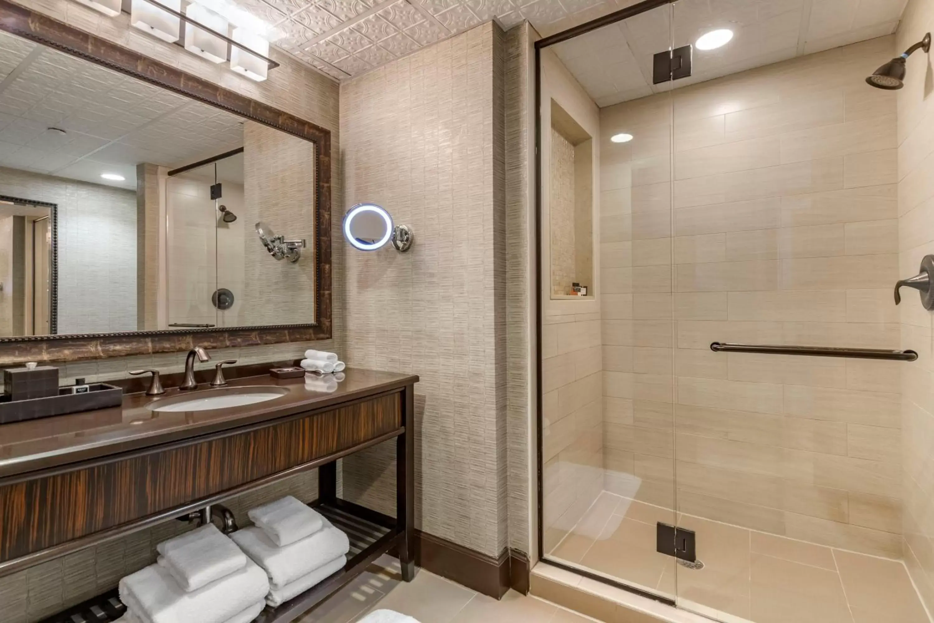 Photo of the whole room, Bathroom in Omni Austin Hotel Downtown