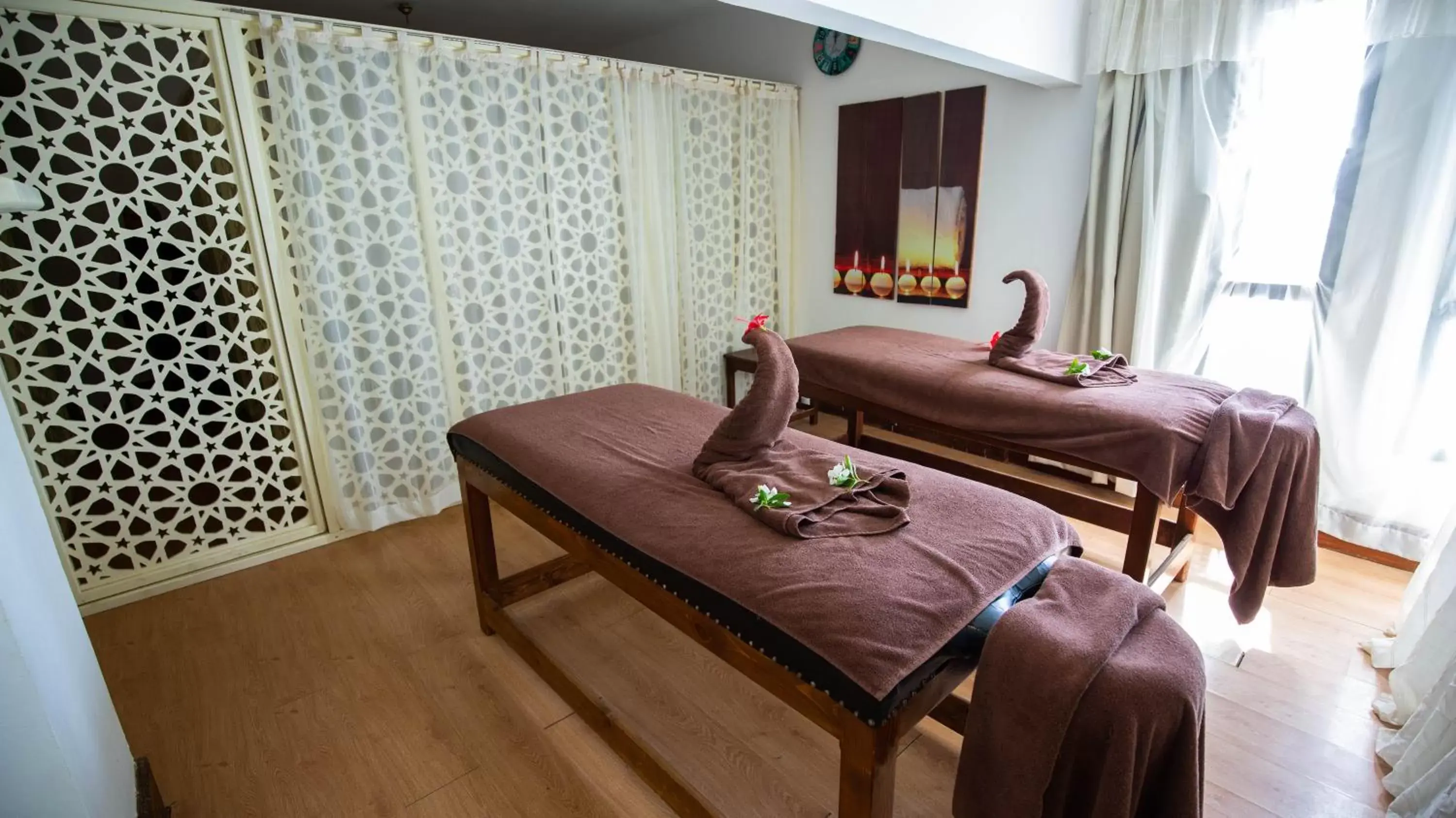 Massage in Happy Life Village Dahab