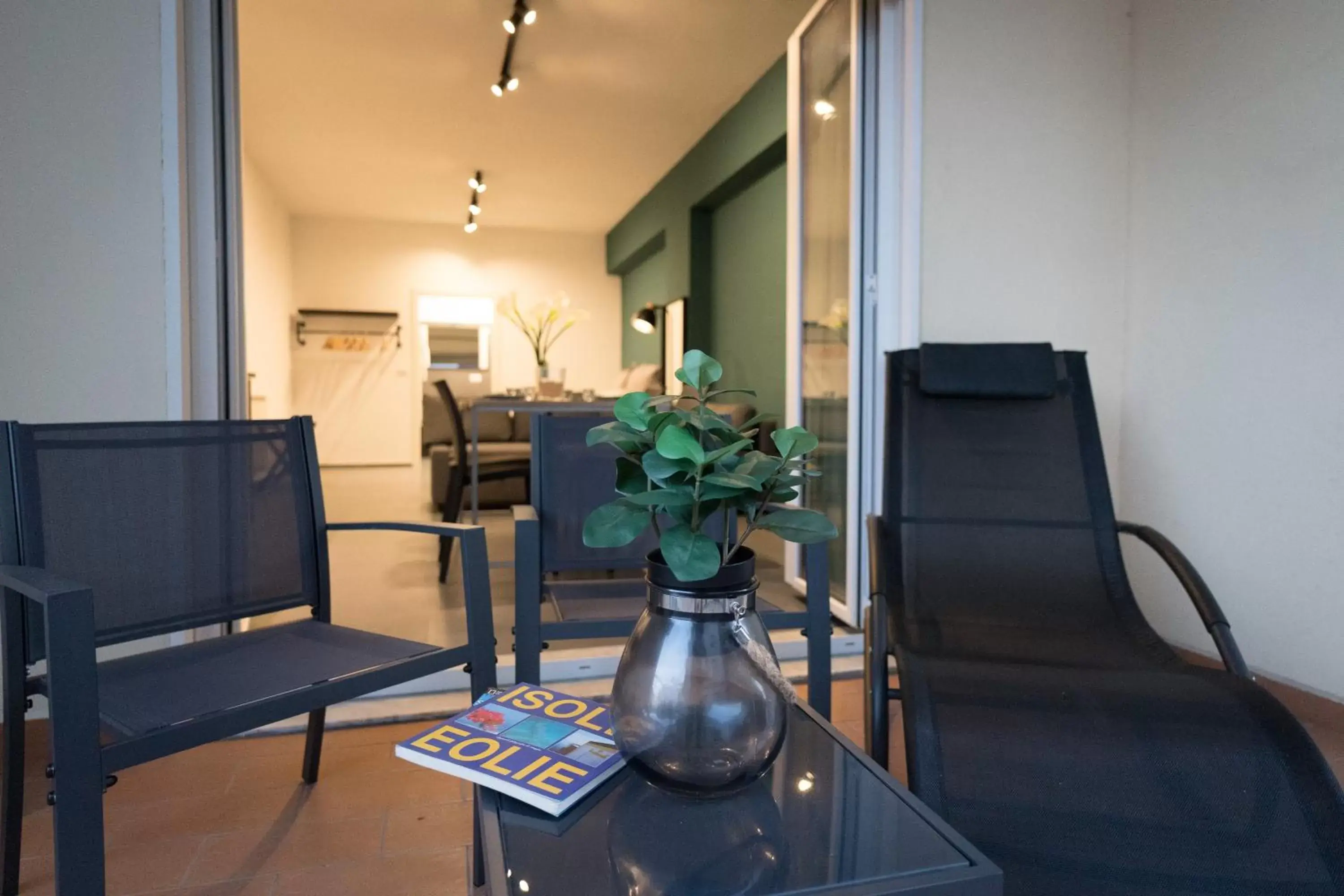 Seating Area in Oktò apartments Milazzo