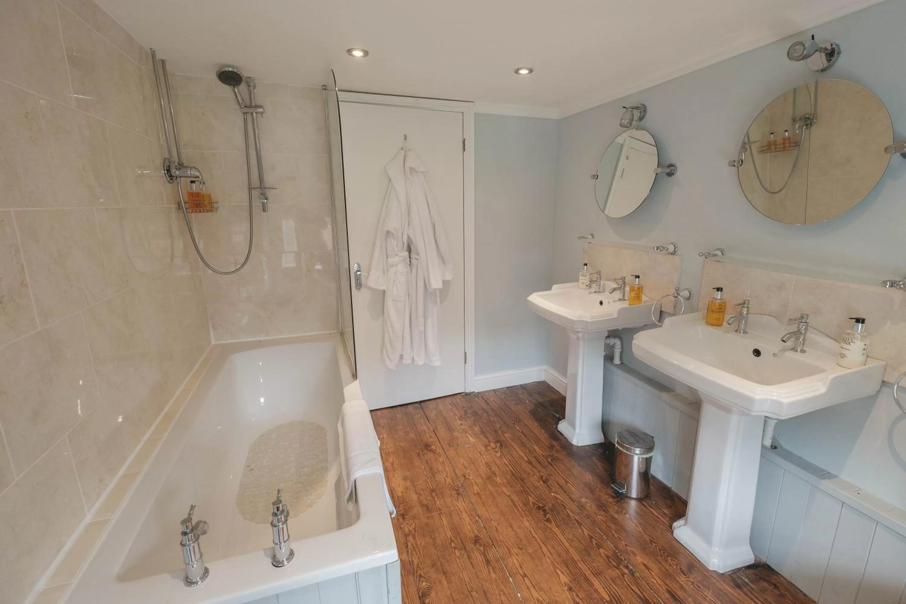 Bathroom in Breedon Hall