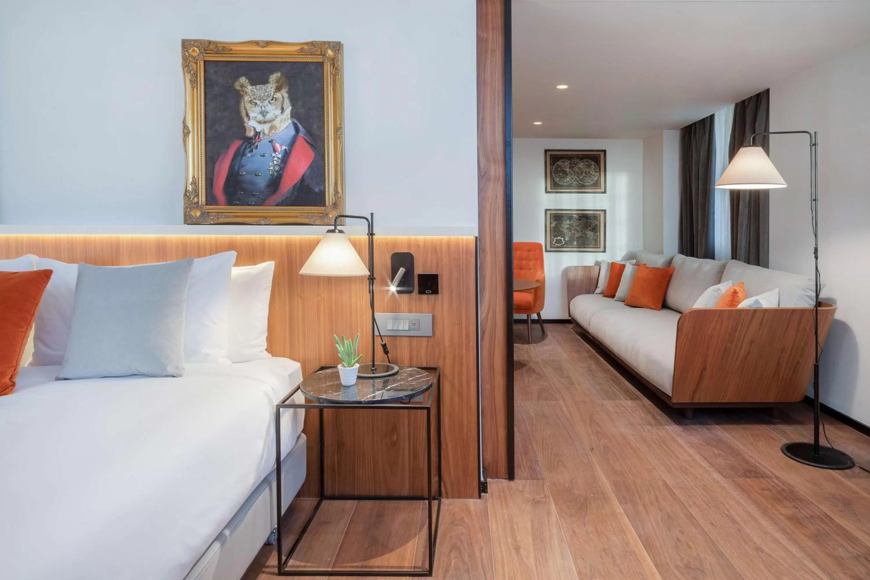 Photo of the whole room, Bed in Melia White House Hotel