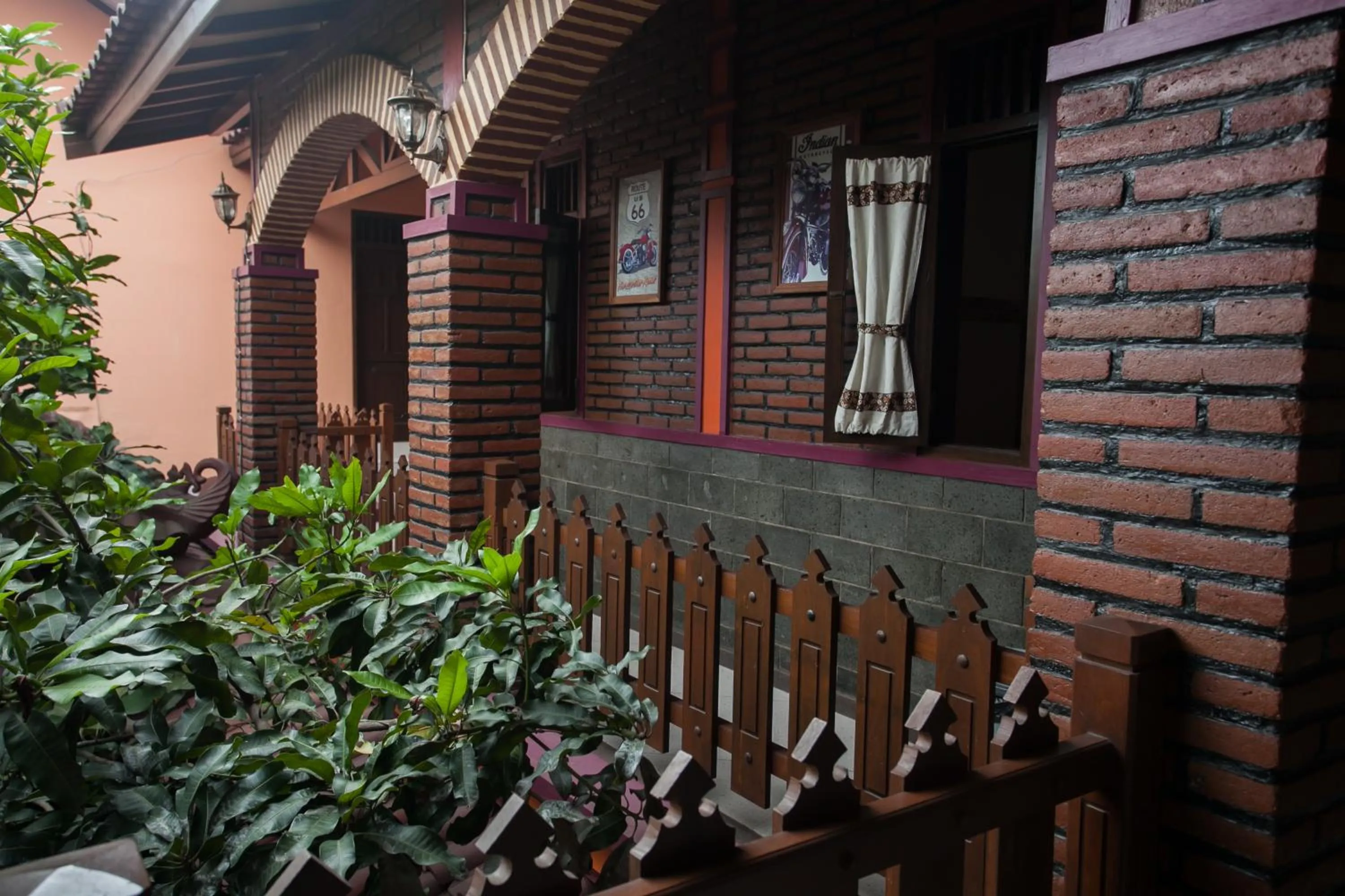 RedDoorz @ Omah Wetan Sawojajar Malang