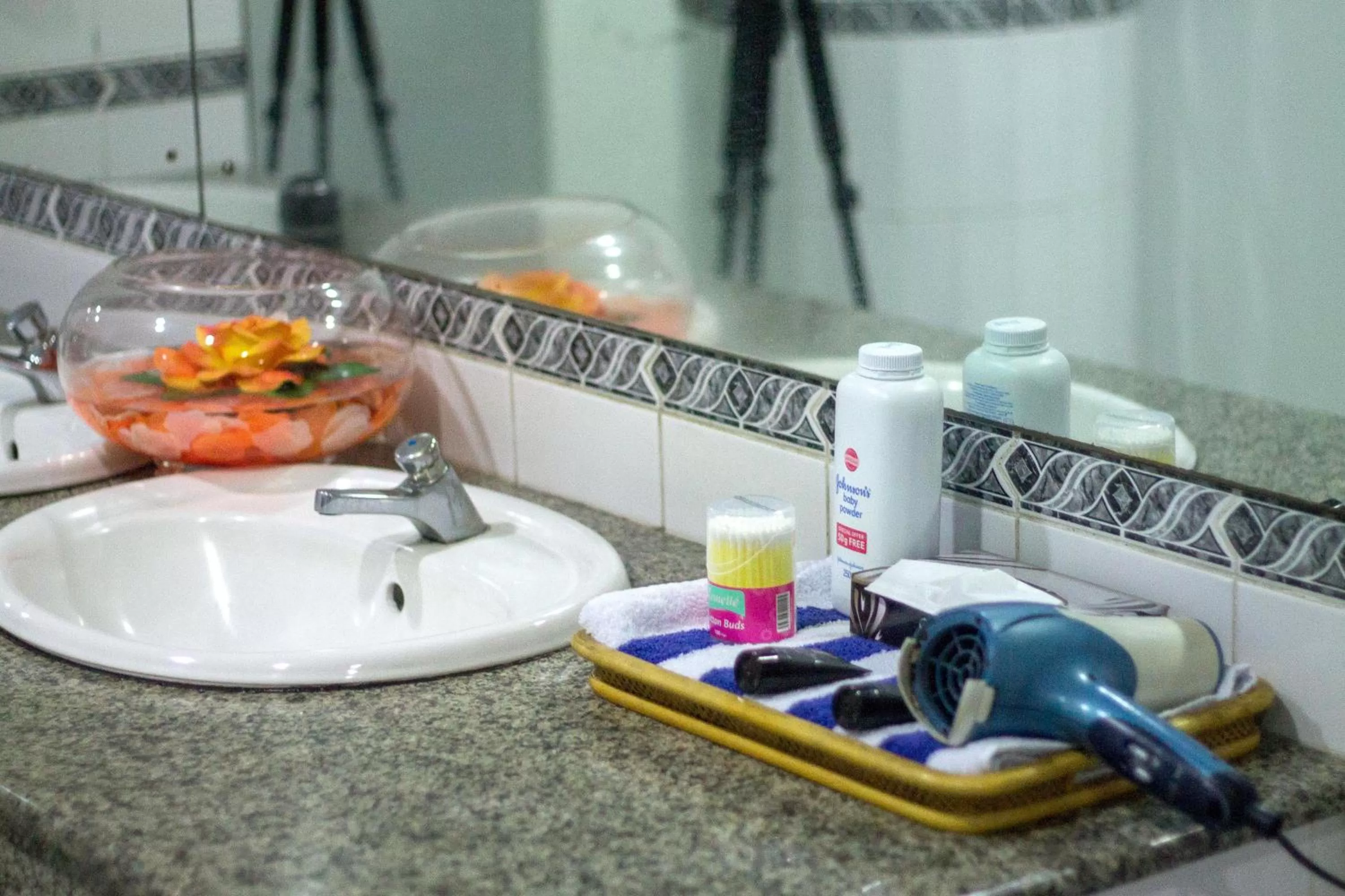 Open Air Bath in The Panari Hotel - Near Jomo Kenyatta International Airport