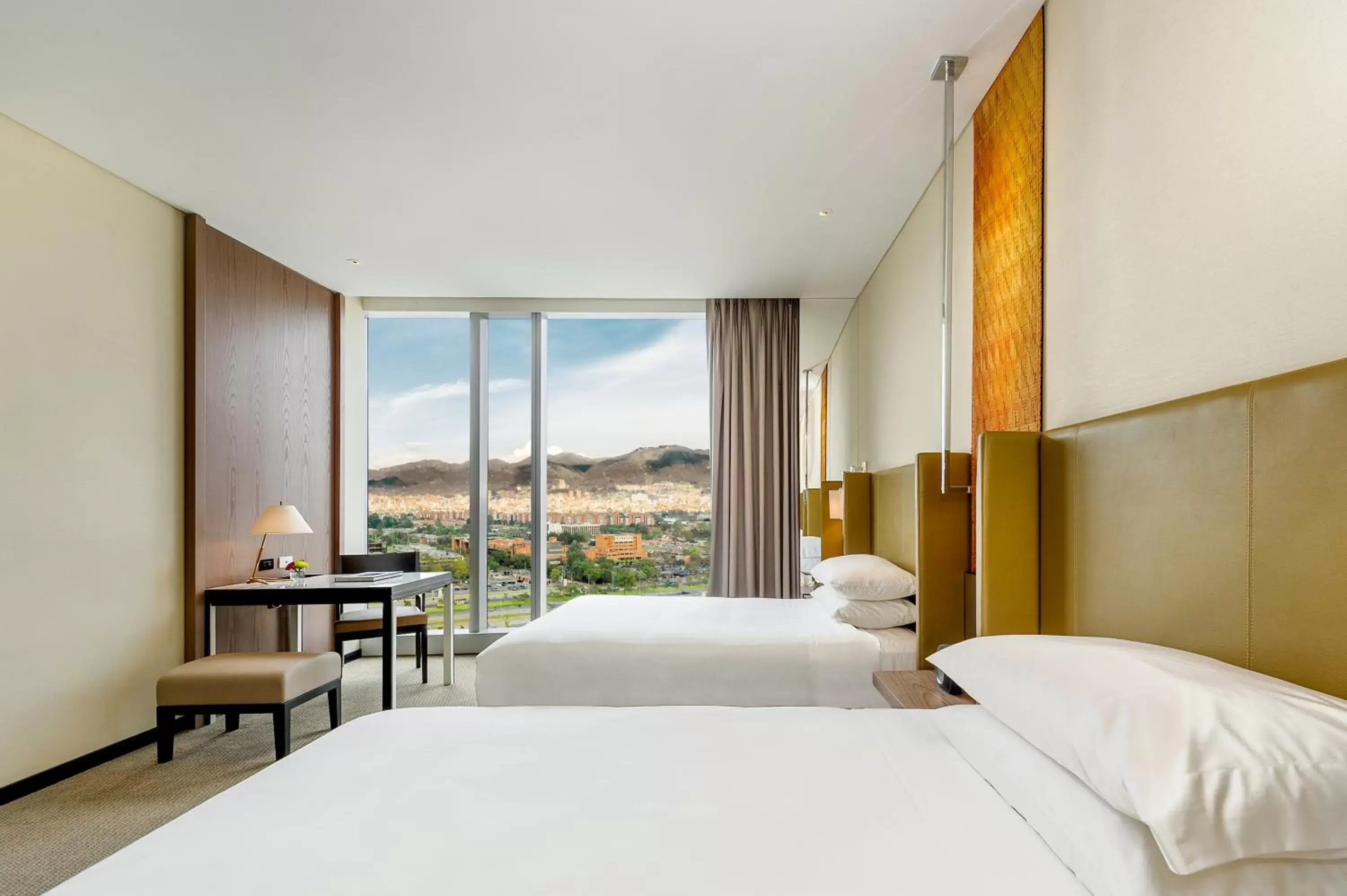 Twin Room with Mountain View in Grand Hyatt Bogota