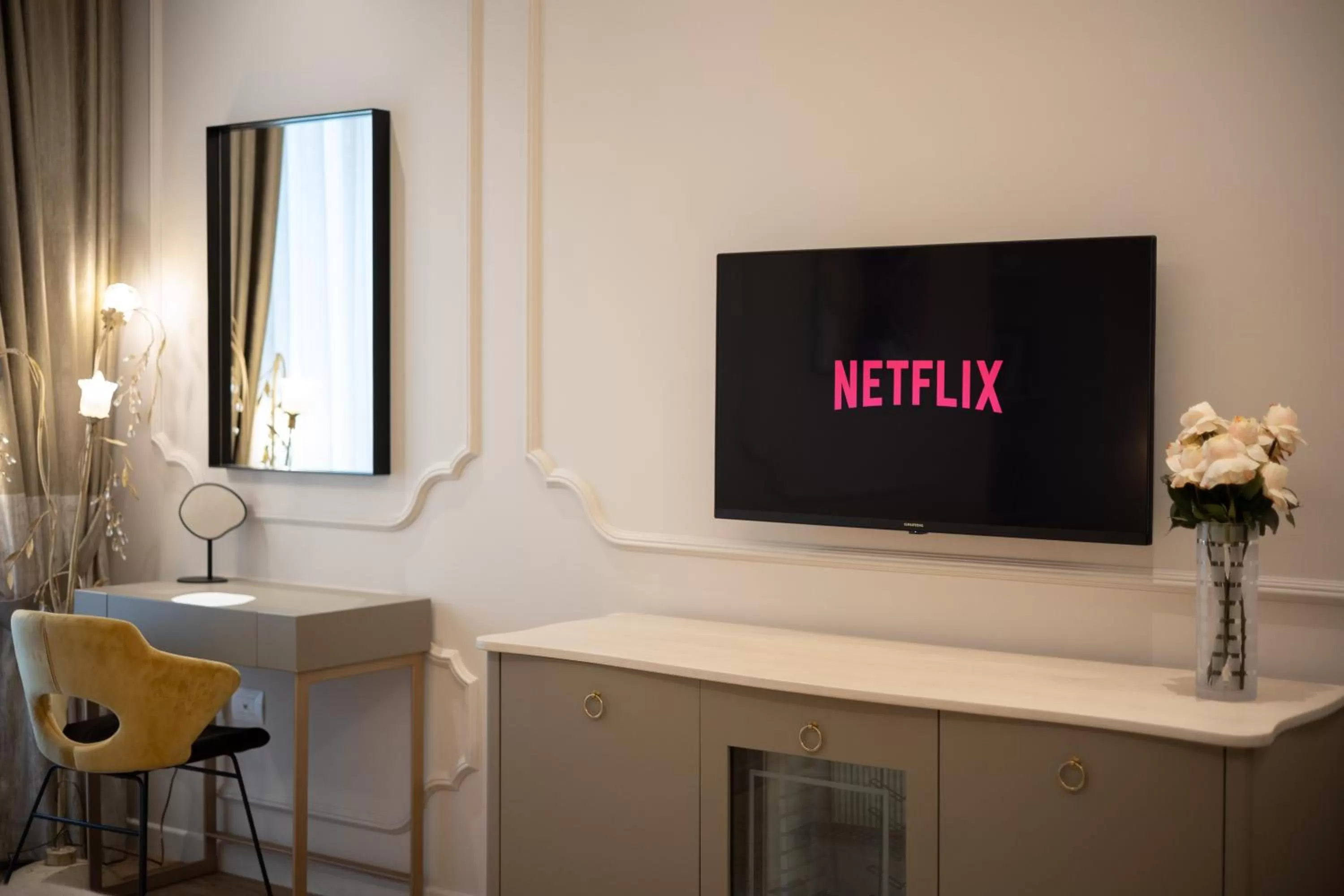 TV and multimedia in Hotel Boutique Vila 135