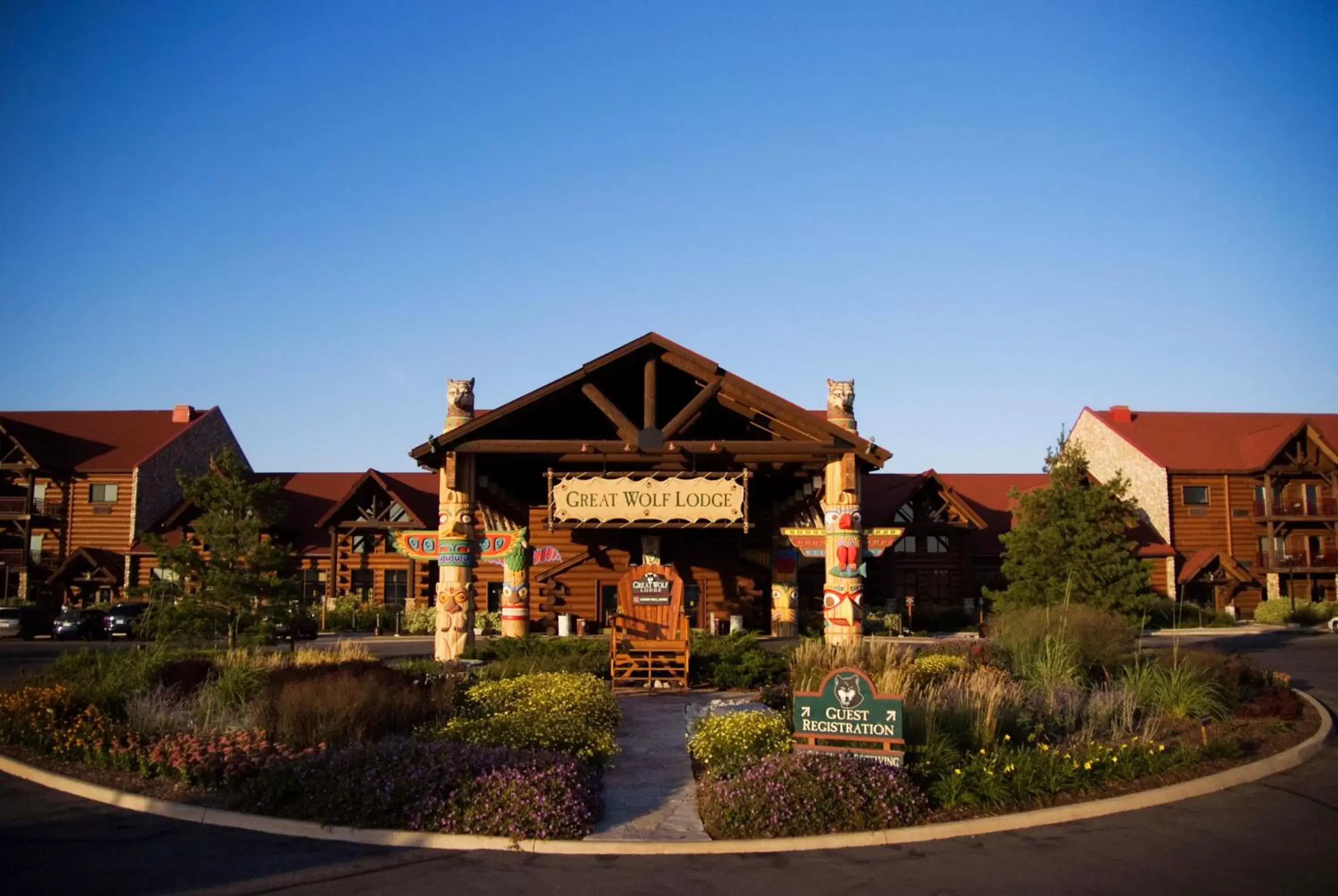 Property Building in Great Wolf Lodge - Niagara Falls