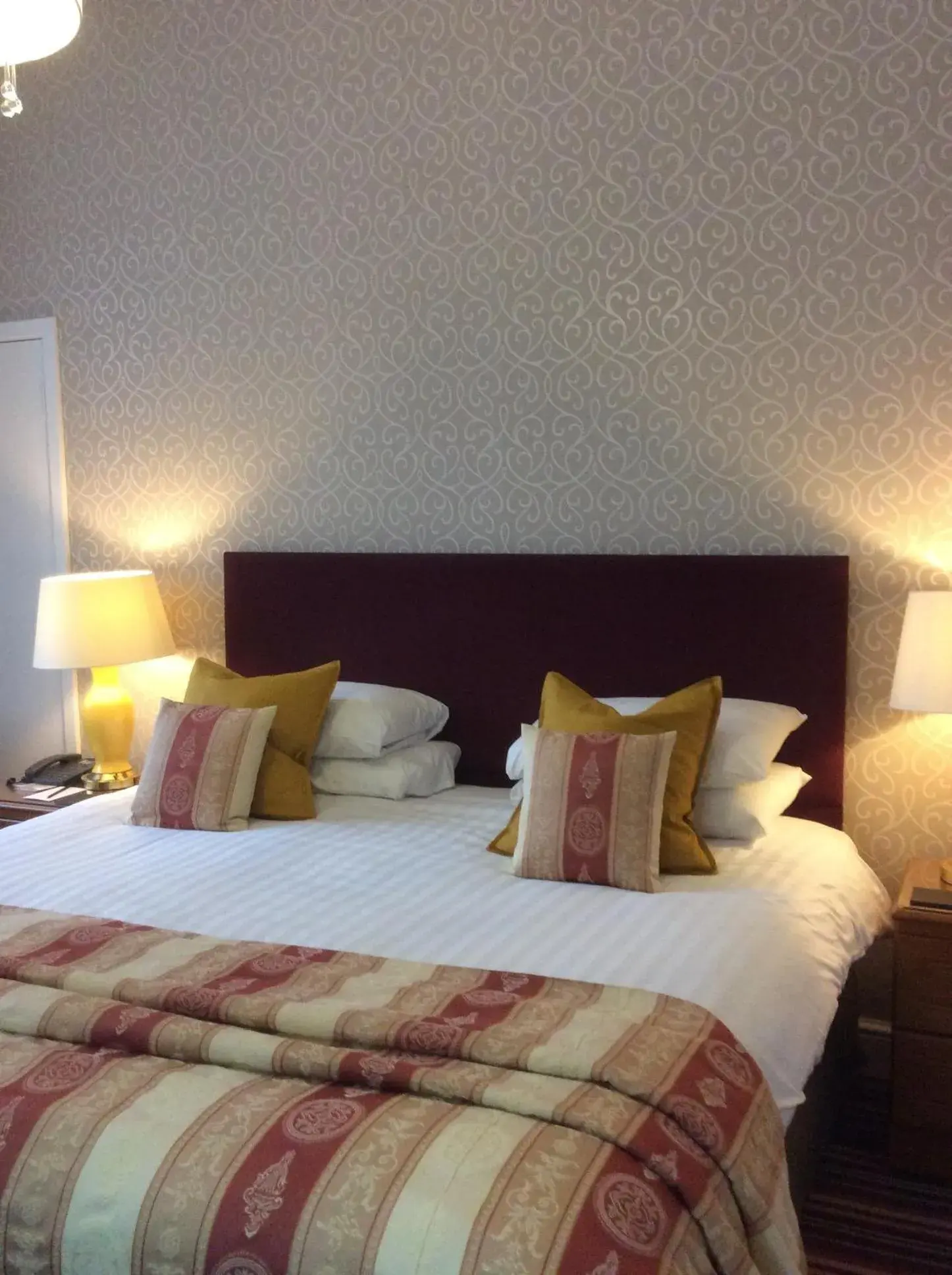 Bed in Eskdale Hotel