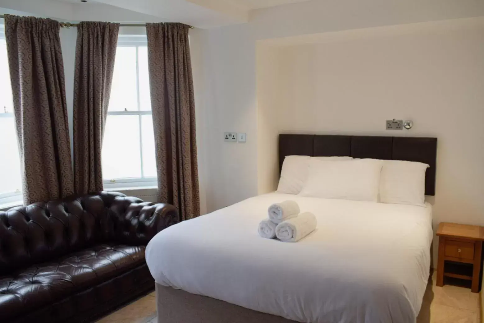 Bedroom, Bed in Osborne Aparthotel