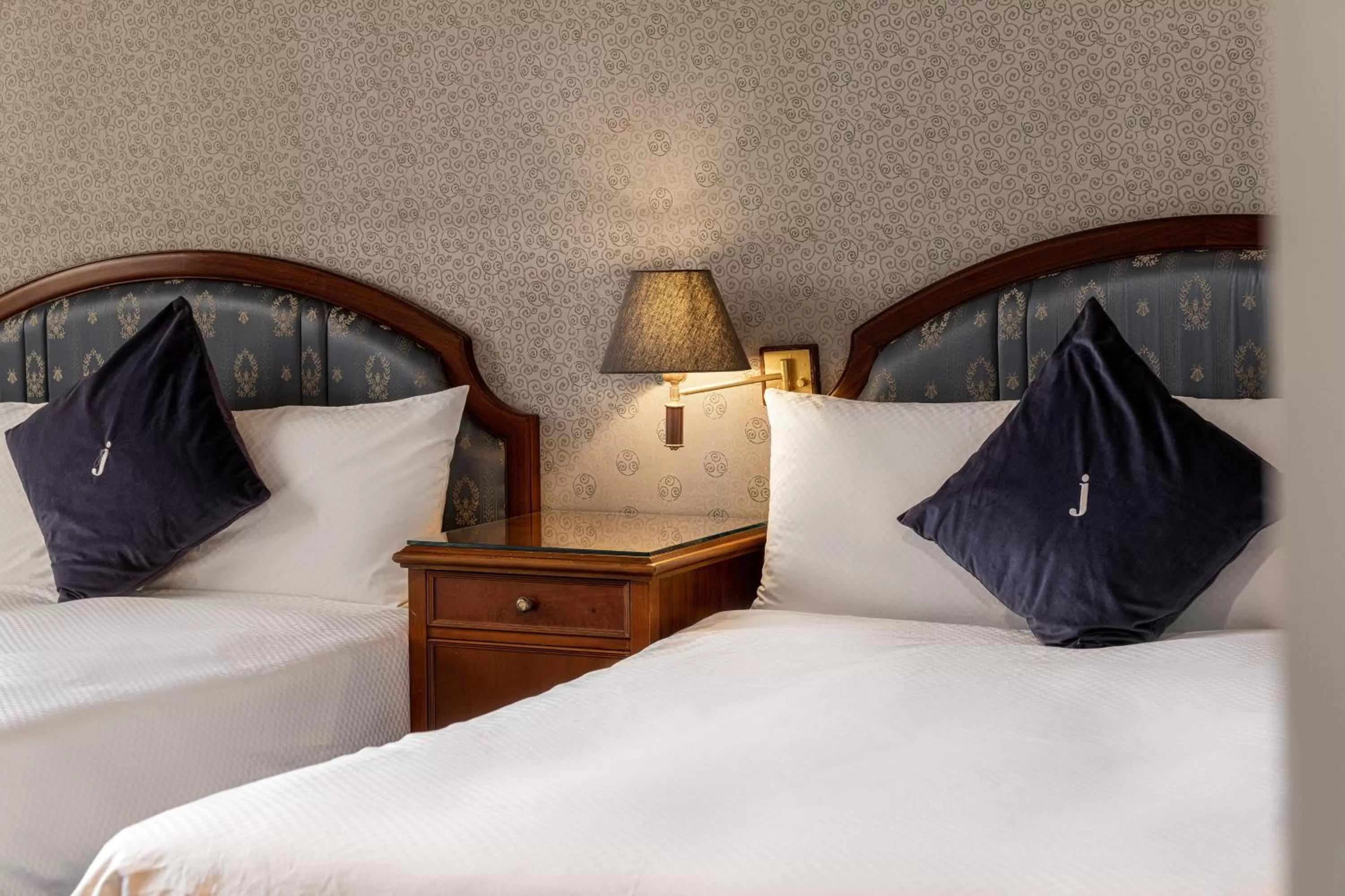 Bed in Hotel j-Metropolis