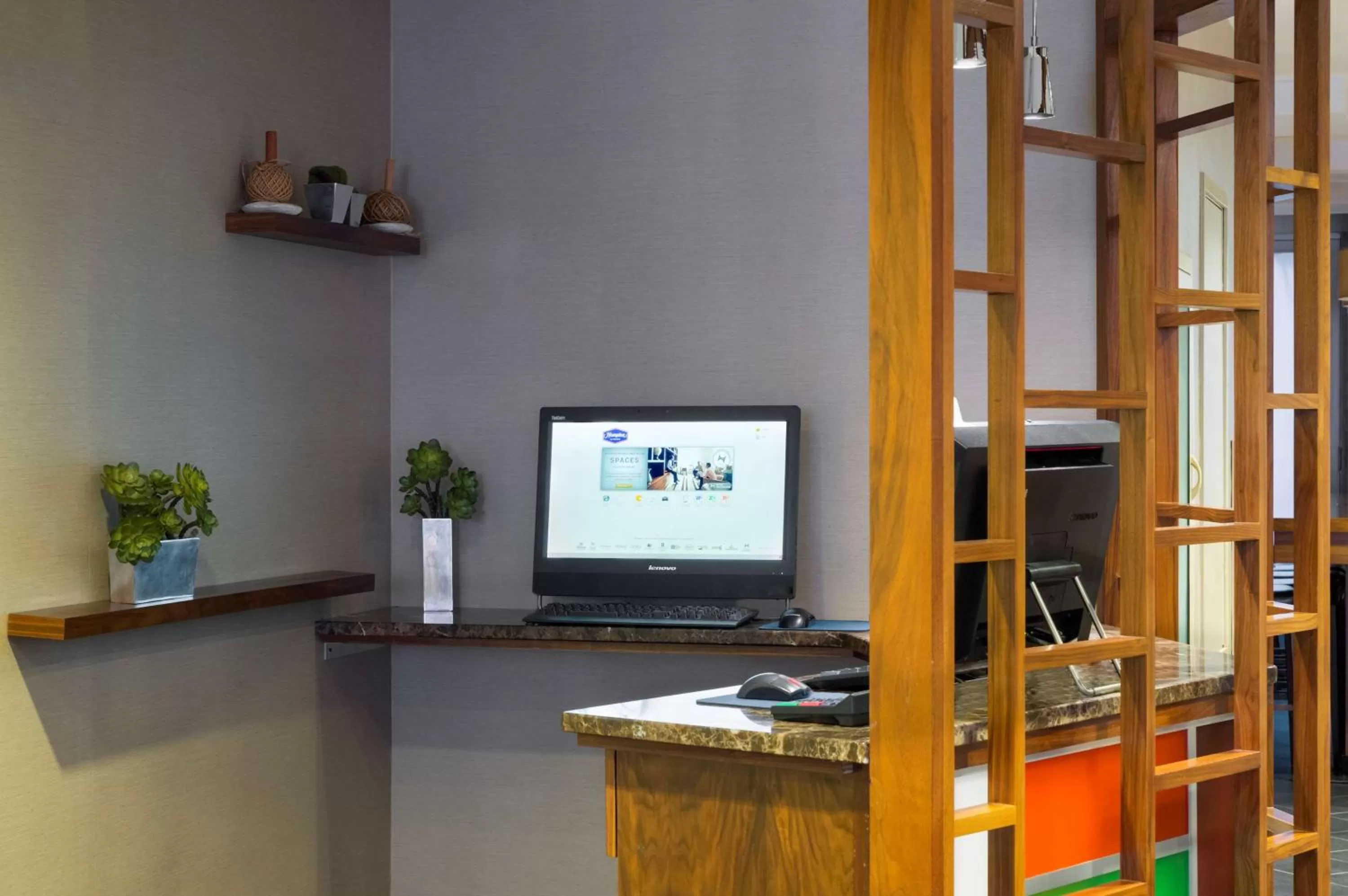 Business facilities in Hampton Inn Manhattan Chelsea