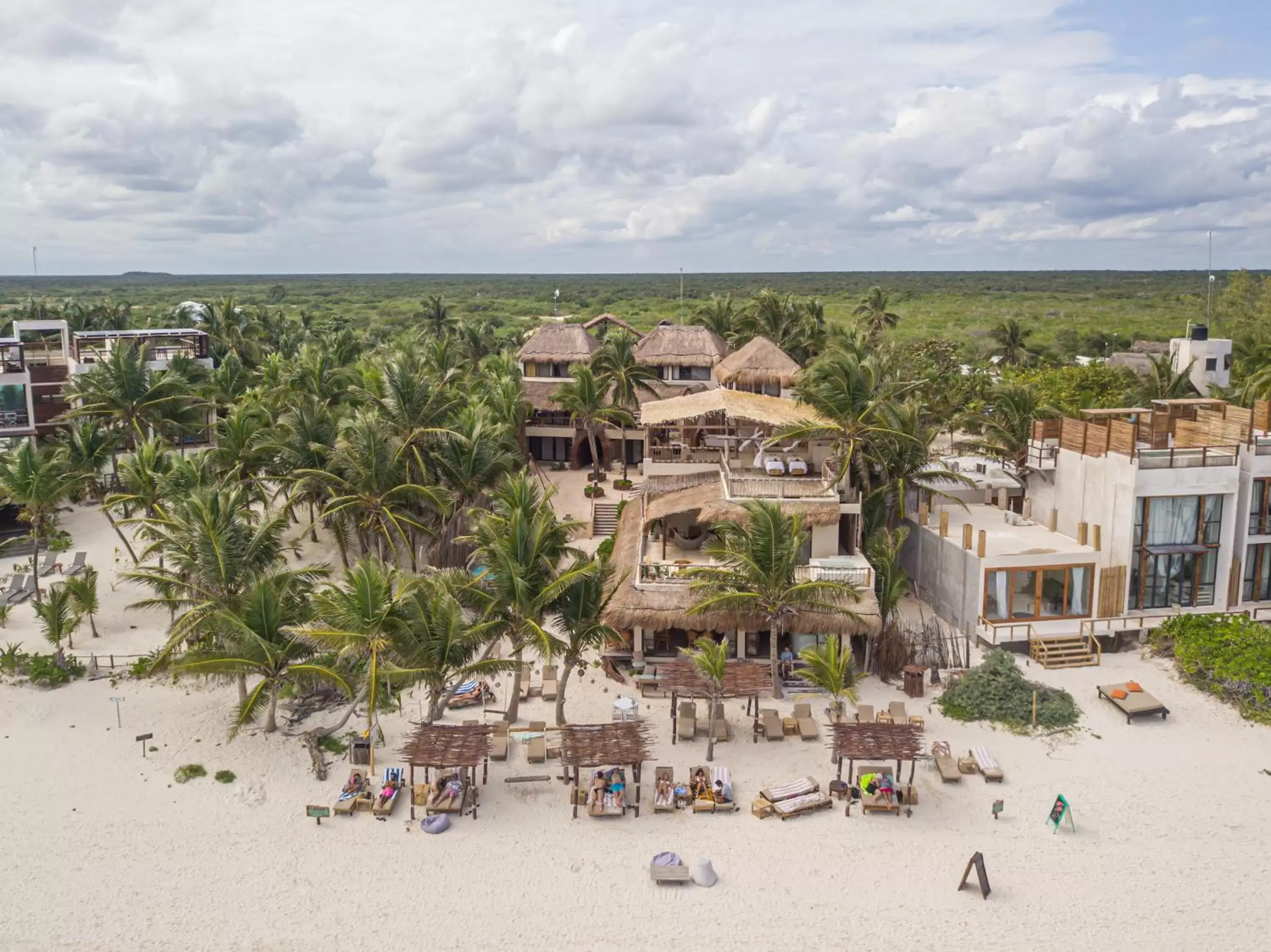 Bird's eye view, Bird's-eye View in Dune Boutique Hotel located at the party zone