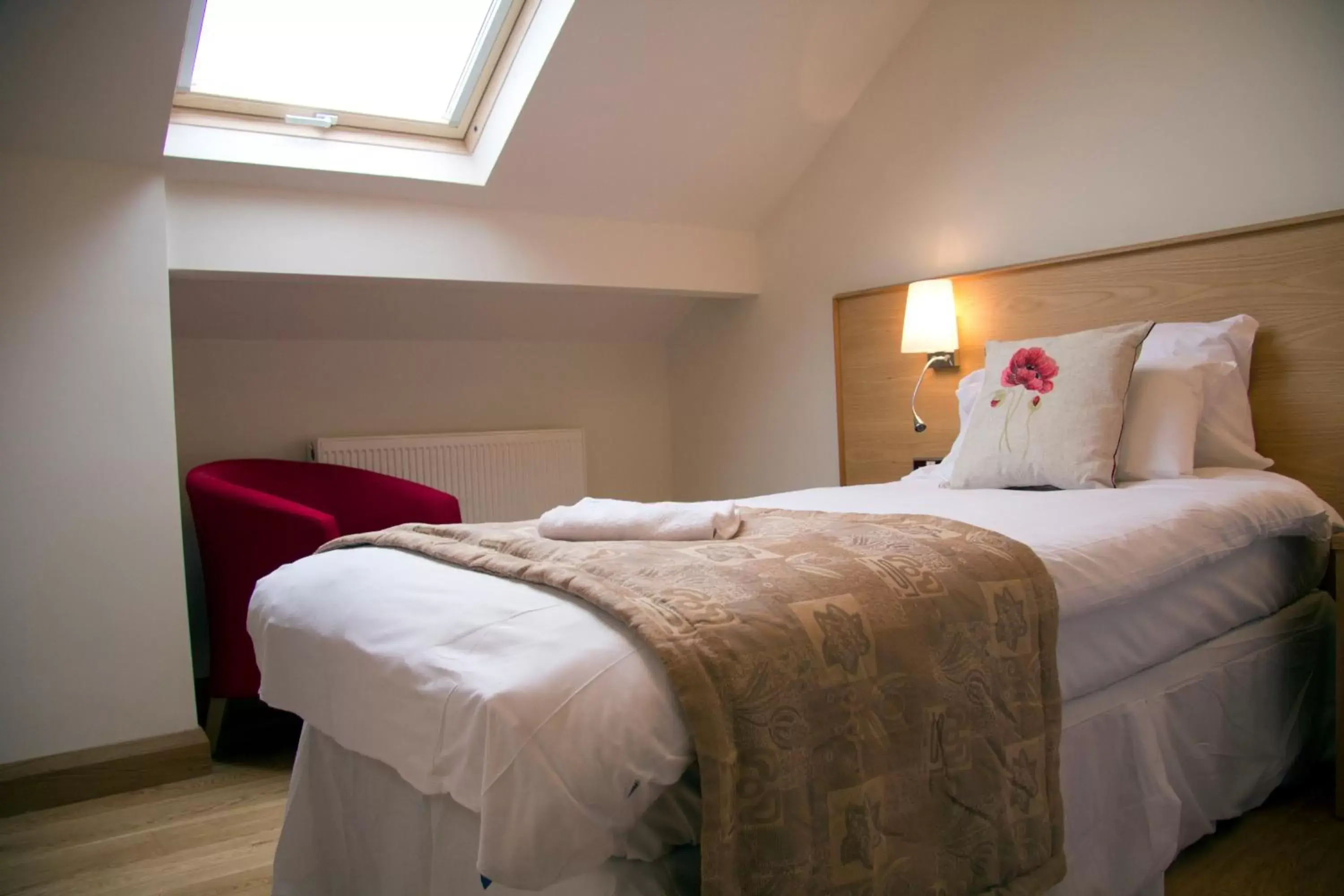 Bedroom, Bed in Somerfield Lodge