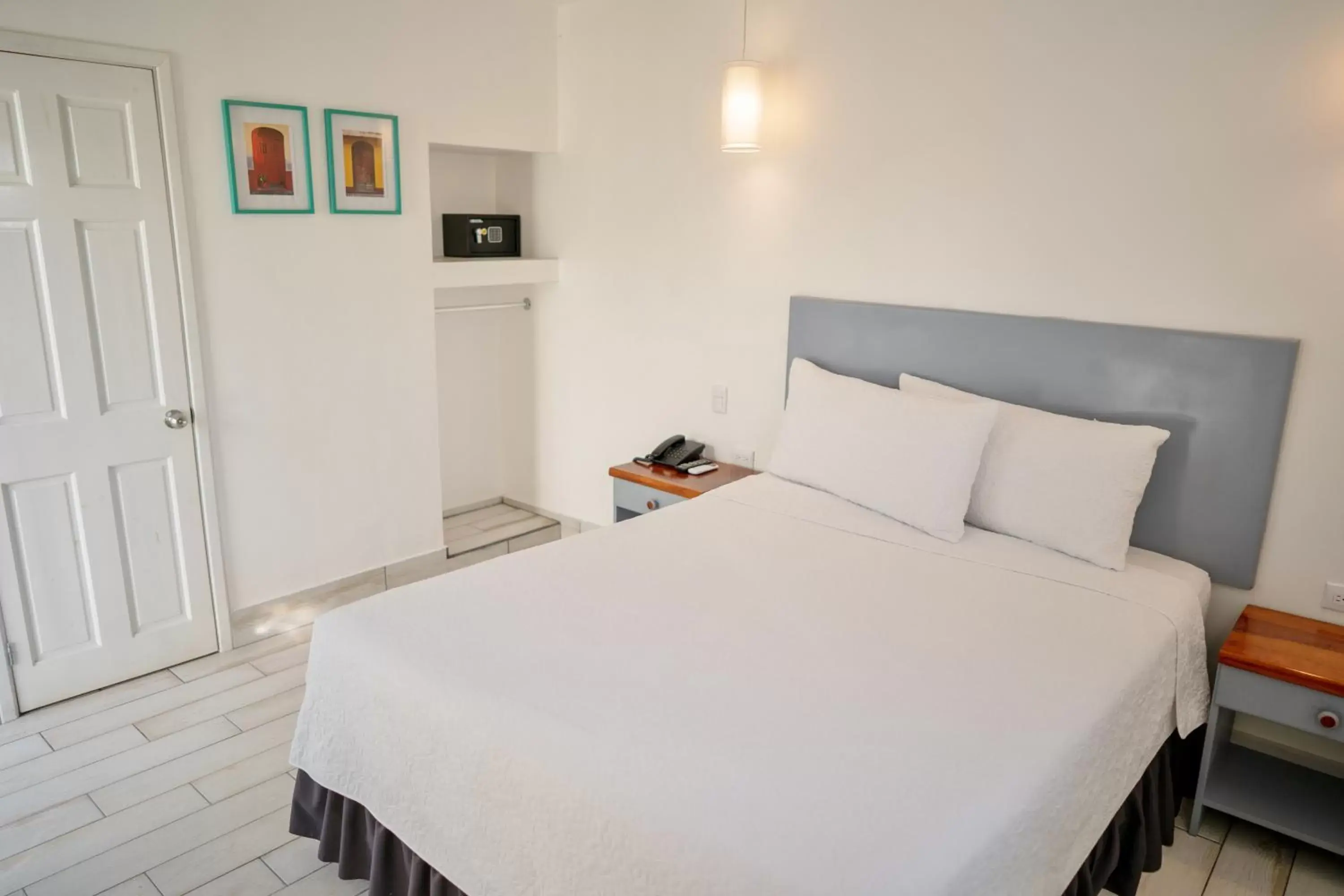 Single Room in Hotel Casa Turquesa Single Room in Hotel Casa Turquesa