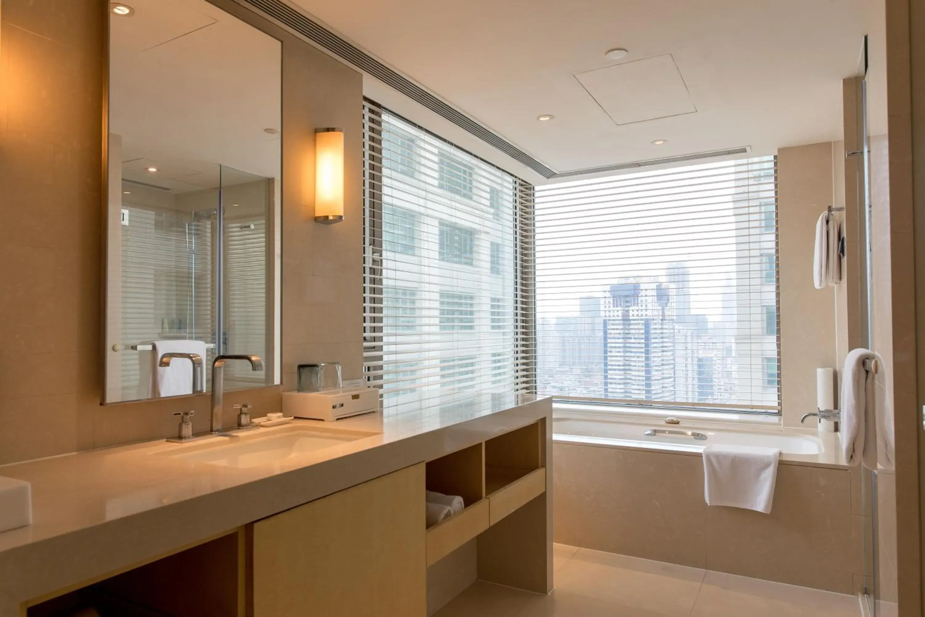 Bathroom in Marco Polo Wuhan Hotel