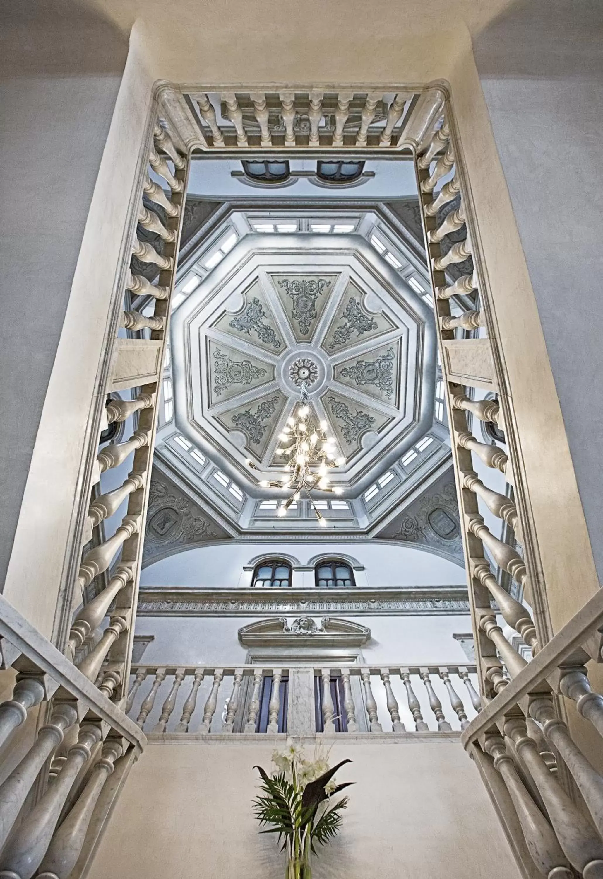 Lobby or reception in Hospes Palacio de los Patos