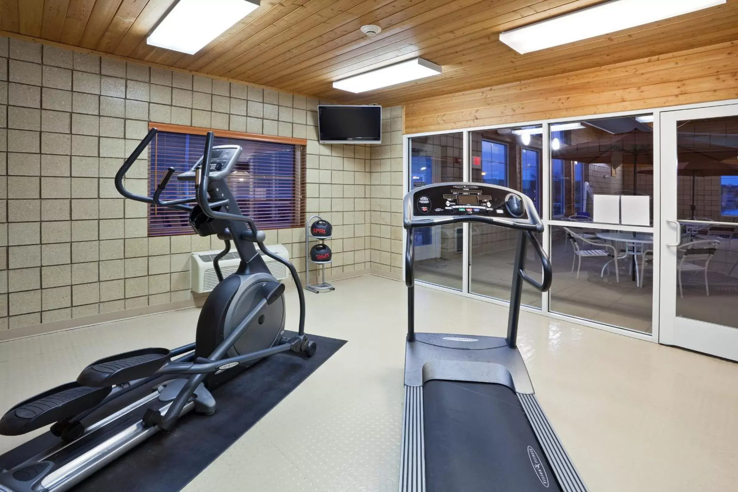 Fitness Center/Facilities in AmericInn by Wyndham Fort Pierre Conference Center