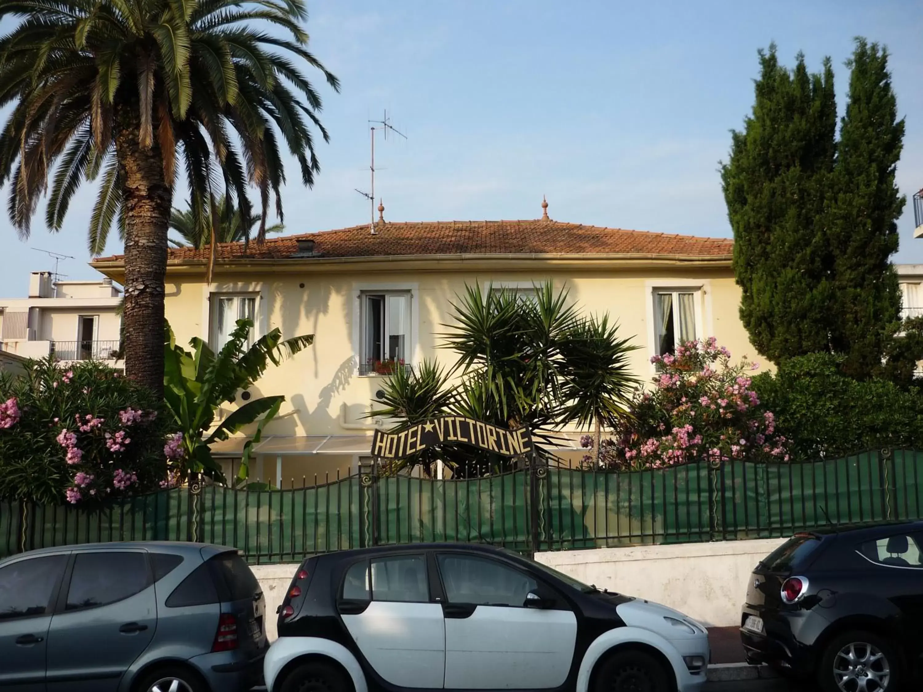 Facade/entrance in Logis Hôtel Villa Victorine Facade/entrance in Logis Hôtel Villa Victorine