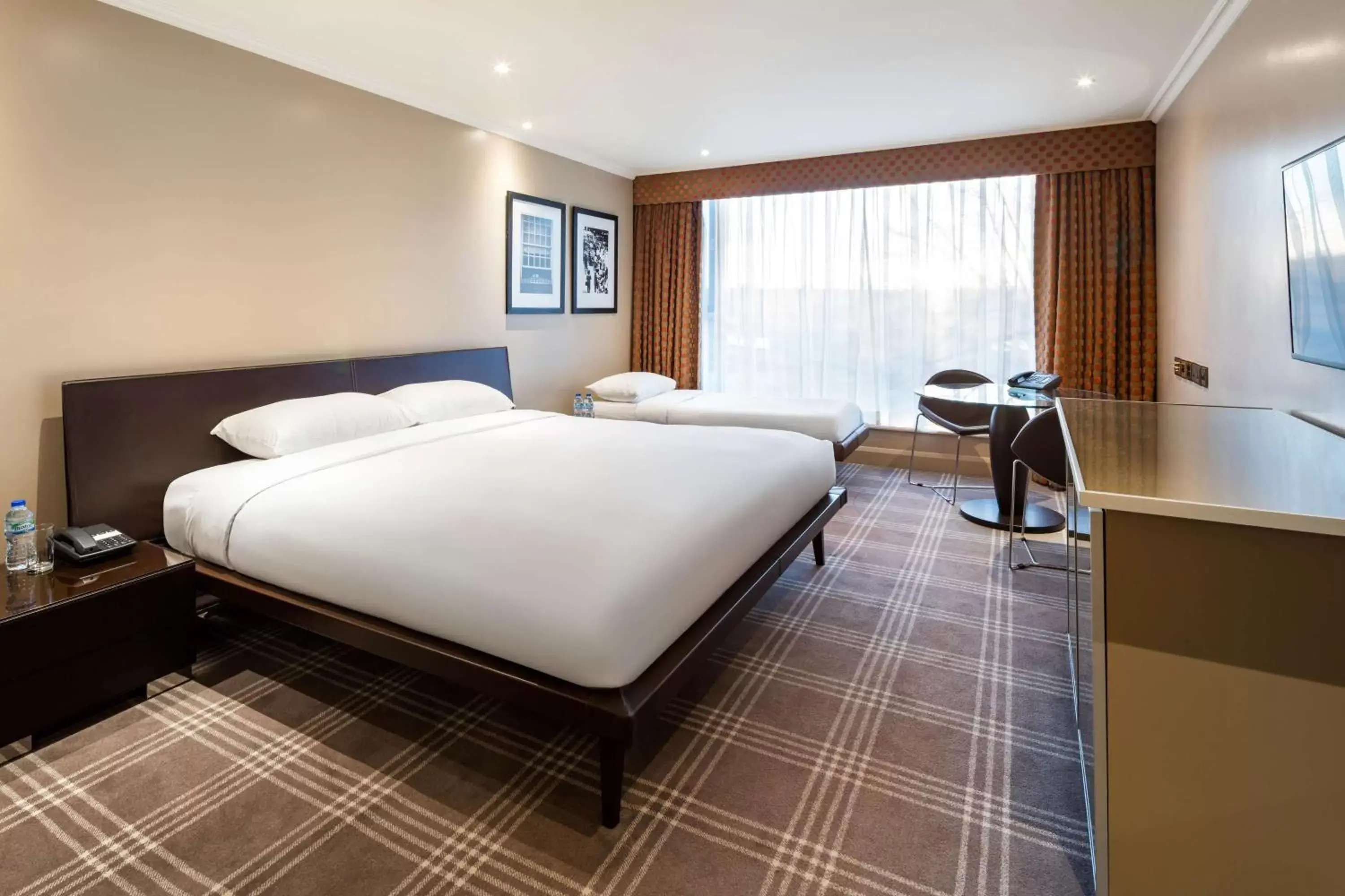 Deluxe Premium Room in Radisson Blu Edwardian Heathrow Hotel, London