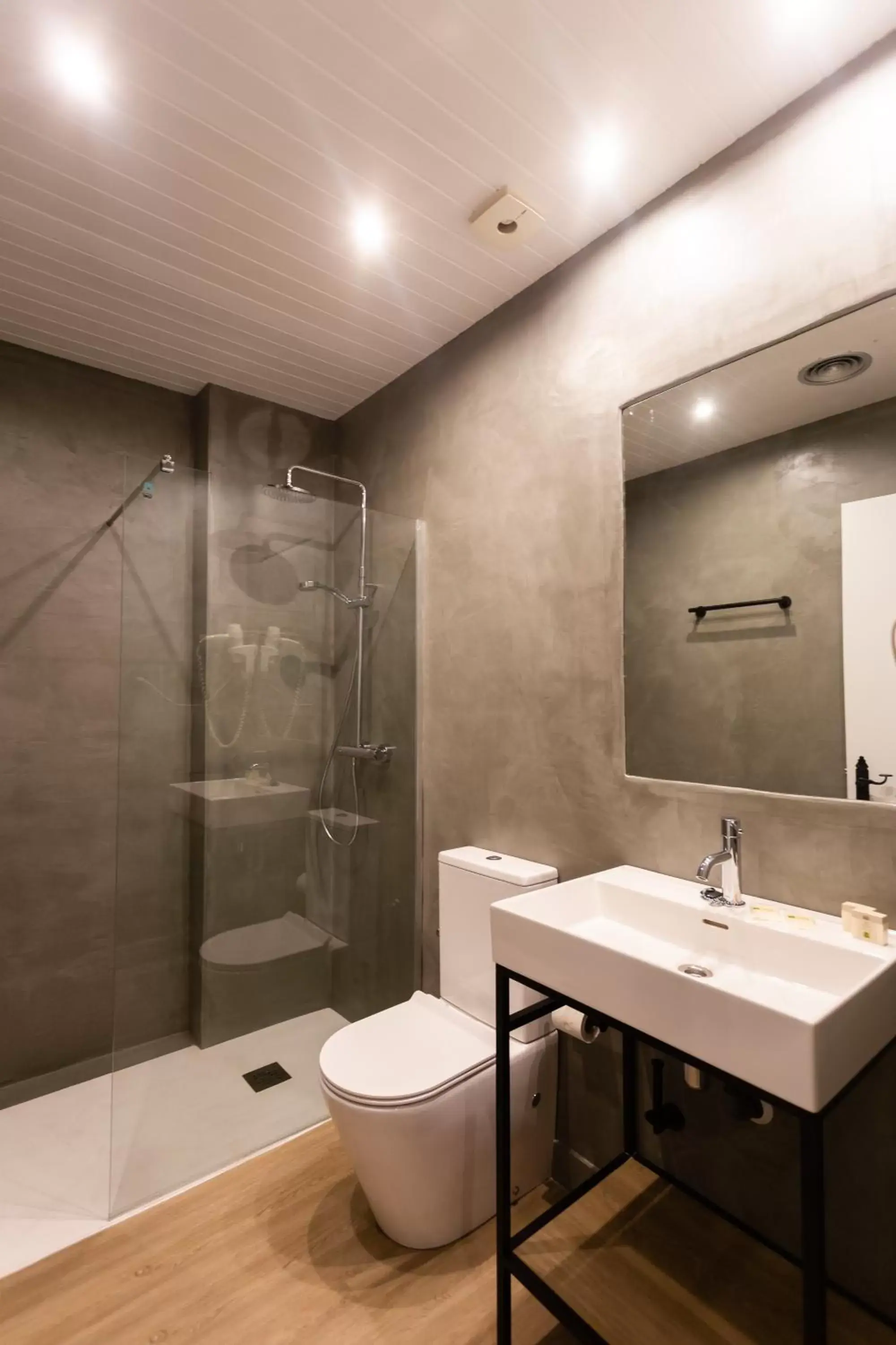 Superior Double Room - single occupancy in Mas de la Sala Superior Double Room - single occupancy in Mas de la Sala