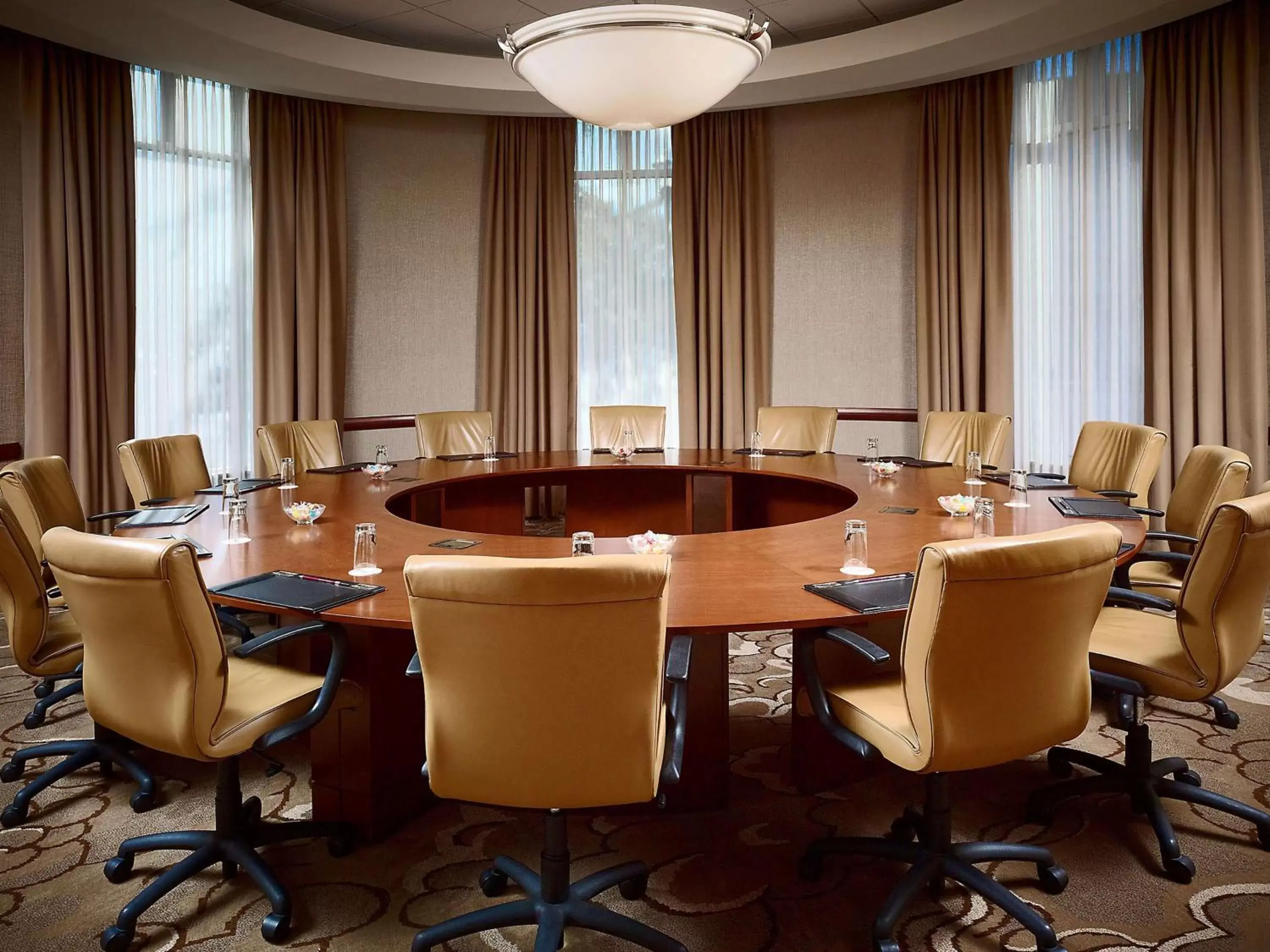 Meeting/conference room in The Chattanoogan Hotel, Curio Collection By Hilton