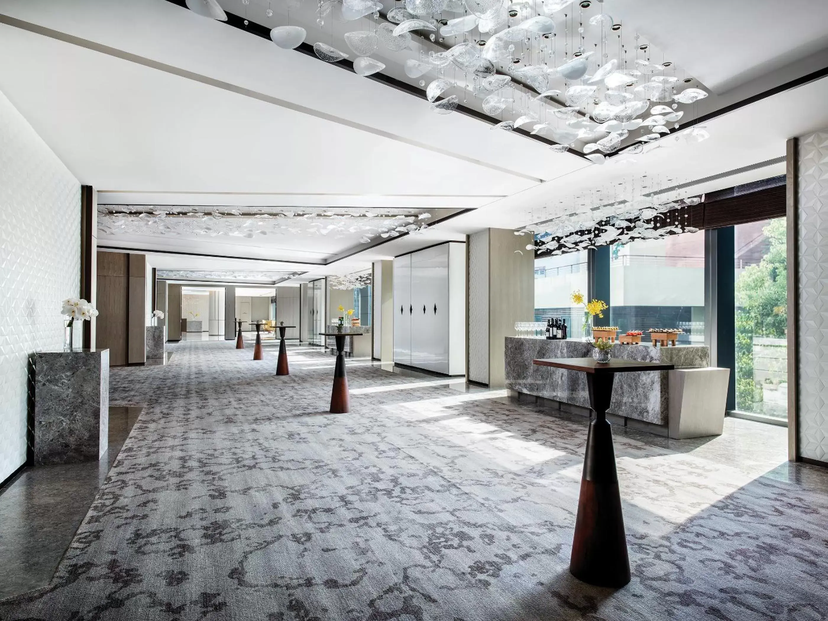 Meeting/conference room, Lobby/Reception in Cordis Shanghai Hongqiao (Langham Hospitality Group)