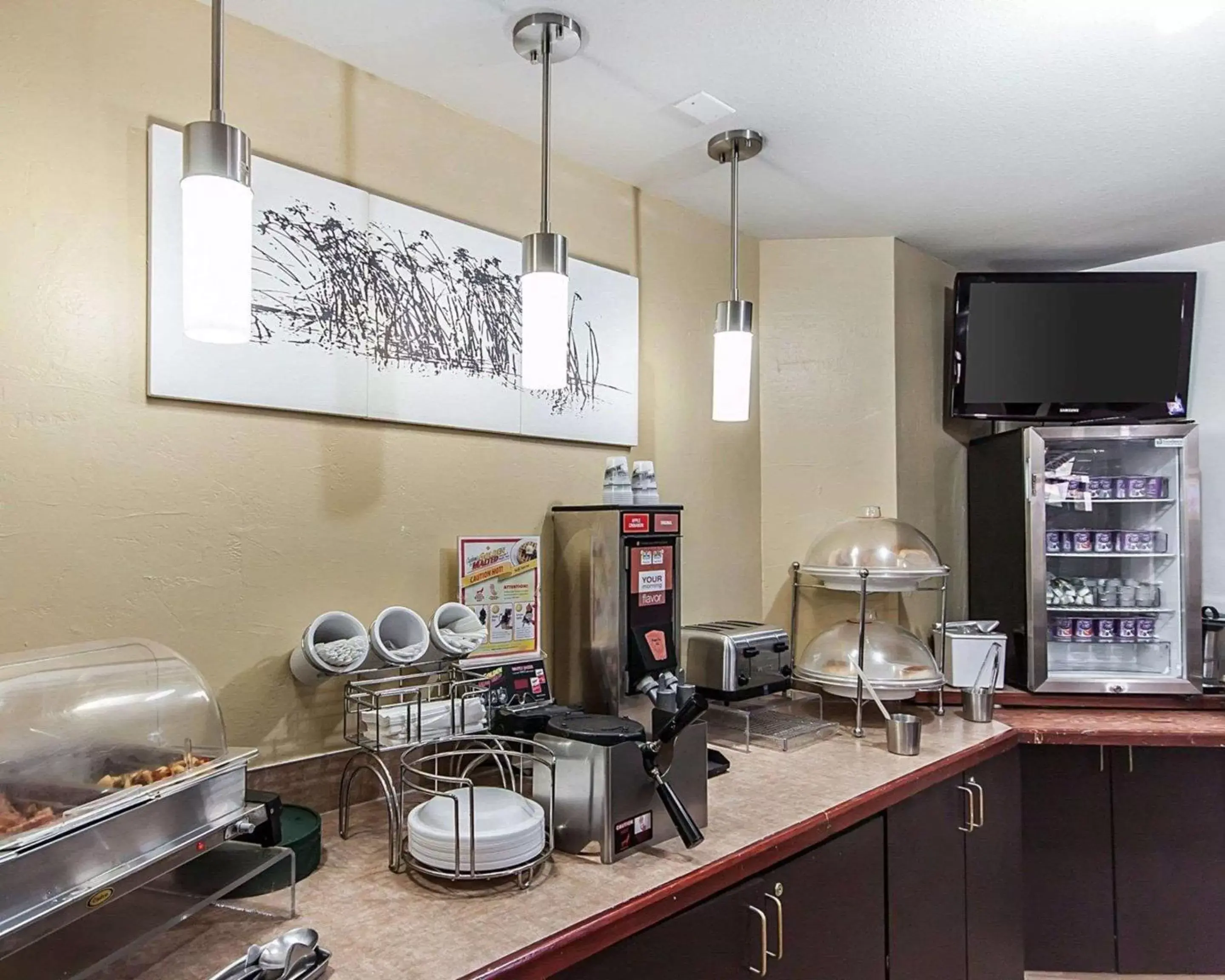 Restaurant/places to eat, Kitchen/Kitchenette in Rodeway Inn Airport Boise