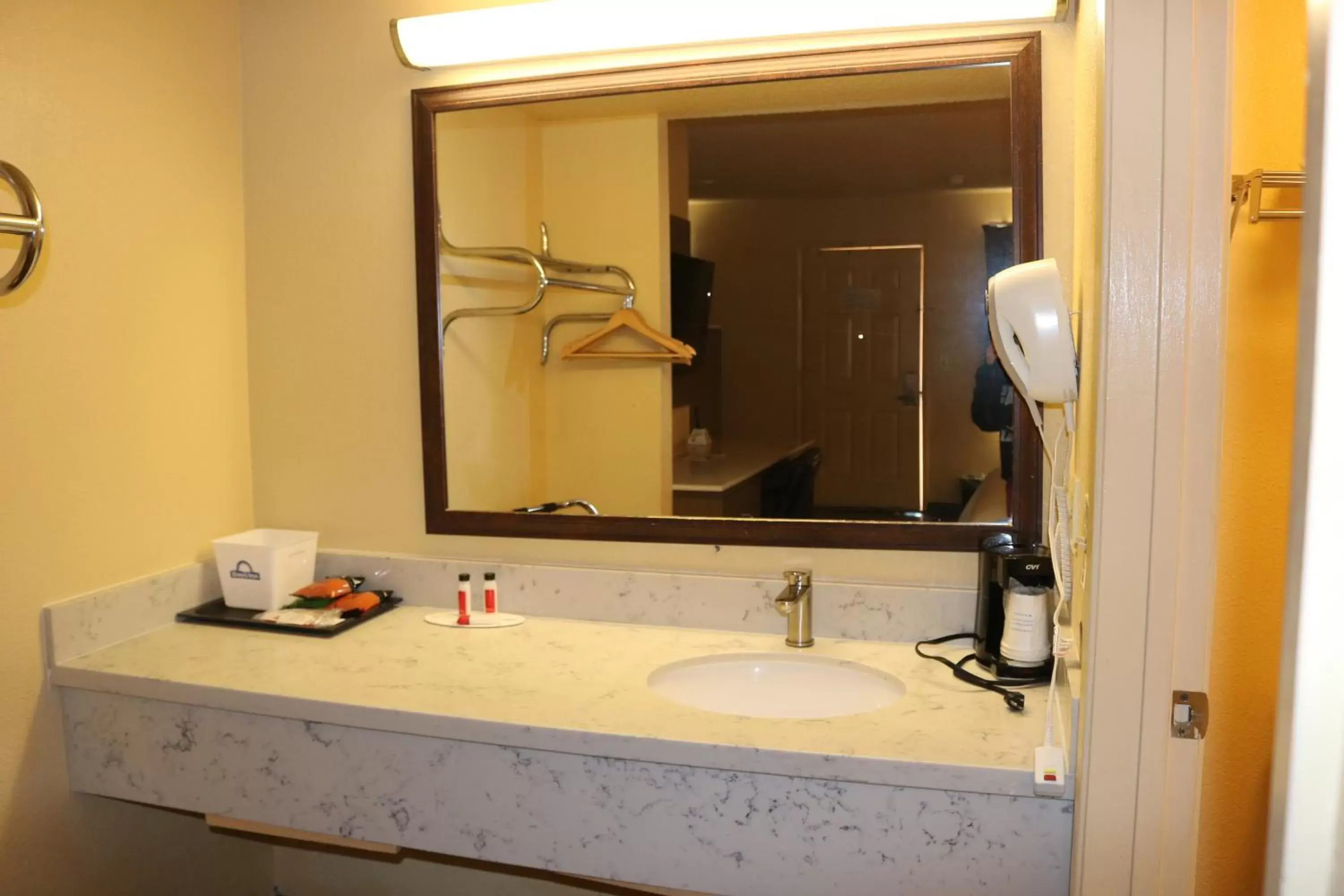 Bathroom in Days Inn by Wyndham Fresno South