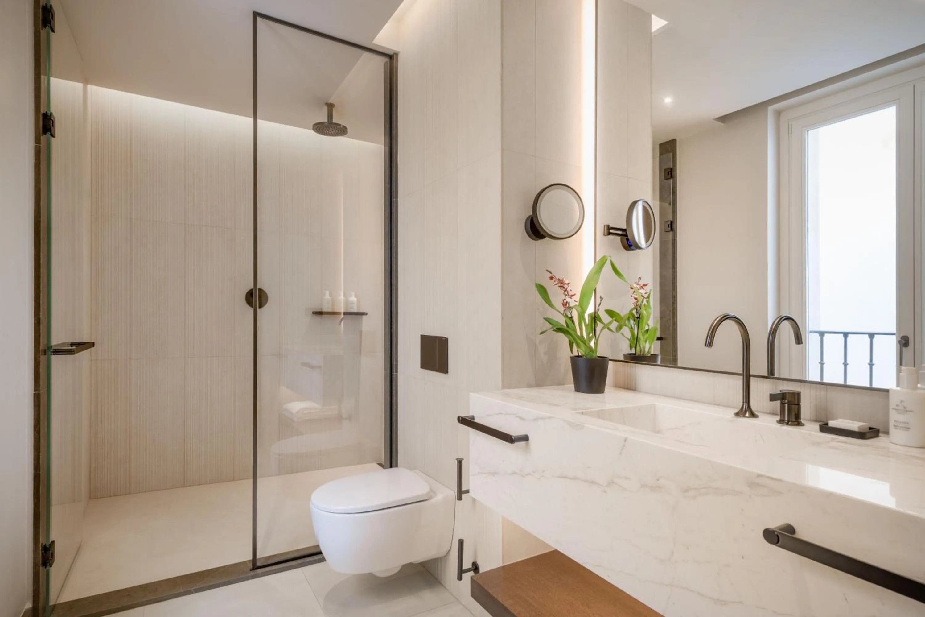 Bathroom in JW Marriott Hotel Madrid