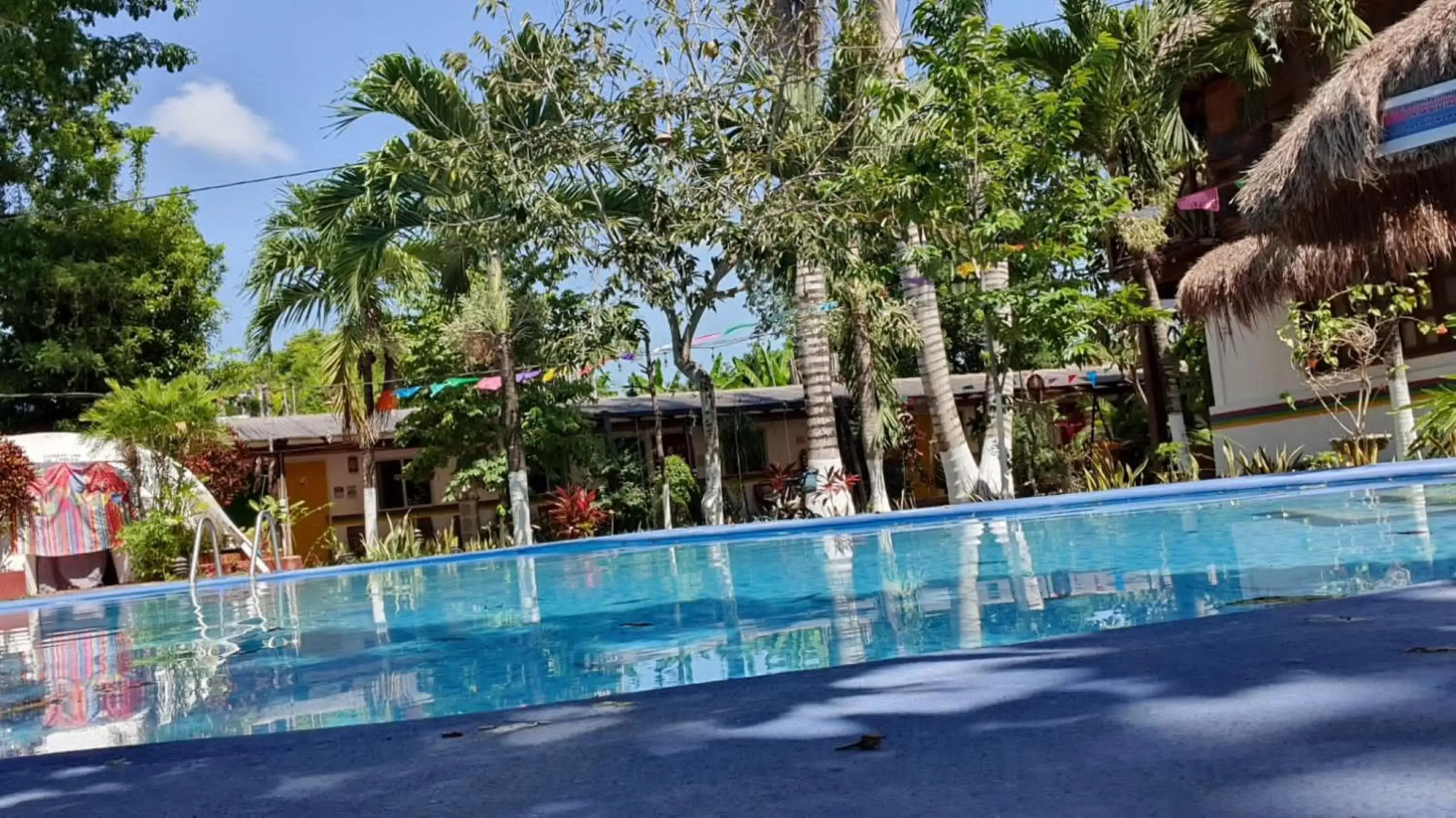 Swimming Pool in Cabañas Colibrí