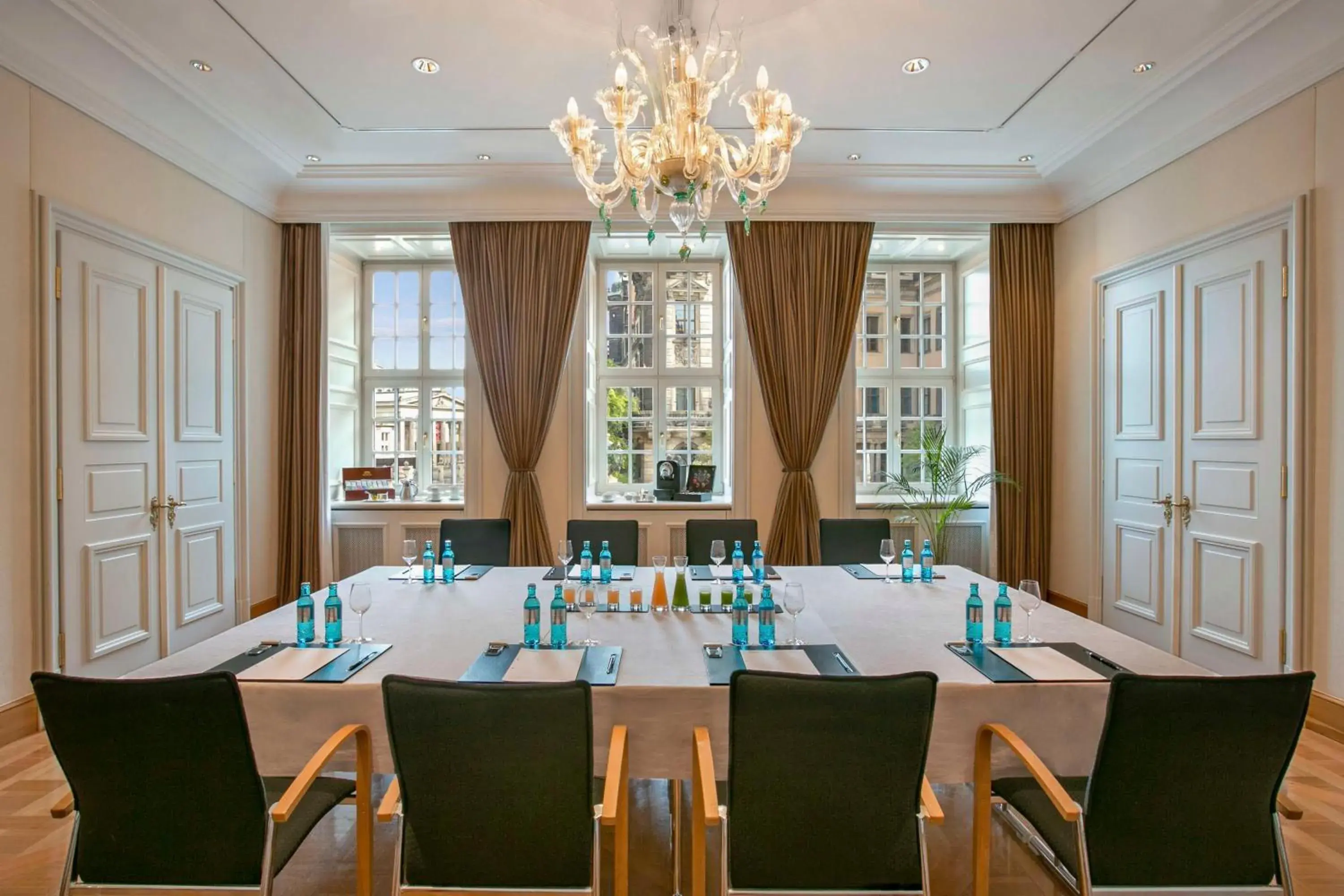 Meeting/conference room in Kempinski Hotel Taschenbergpalais Dresden