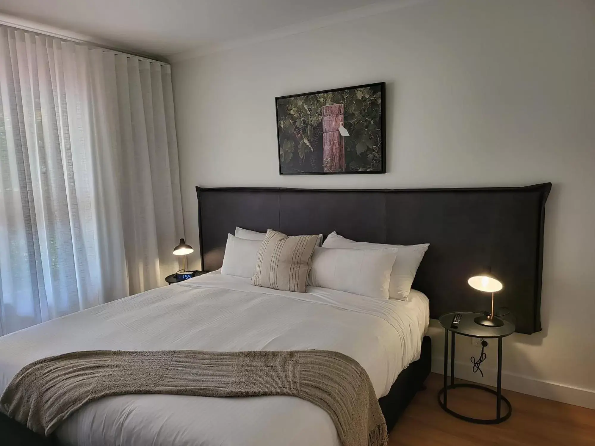 Bed in Barossa Weintal Hotel Complex