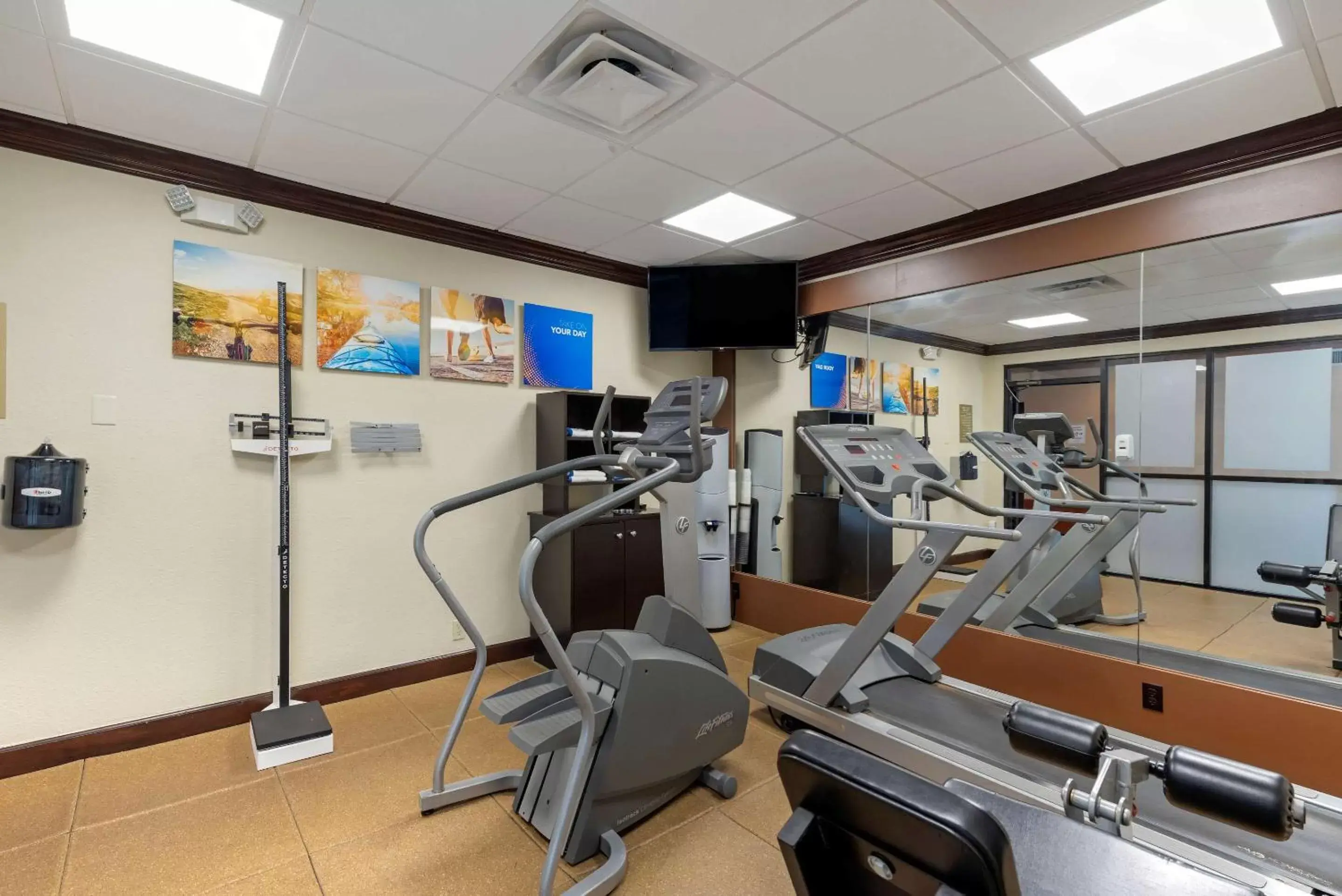 Activities, Fitness Center/Facilities in Comfort Inn on the Ocean